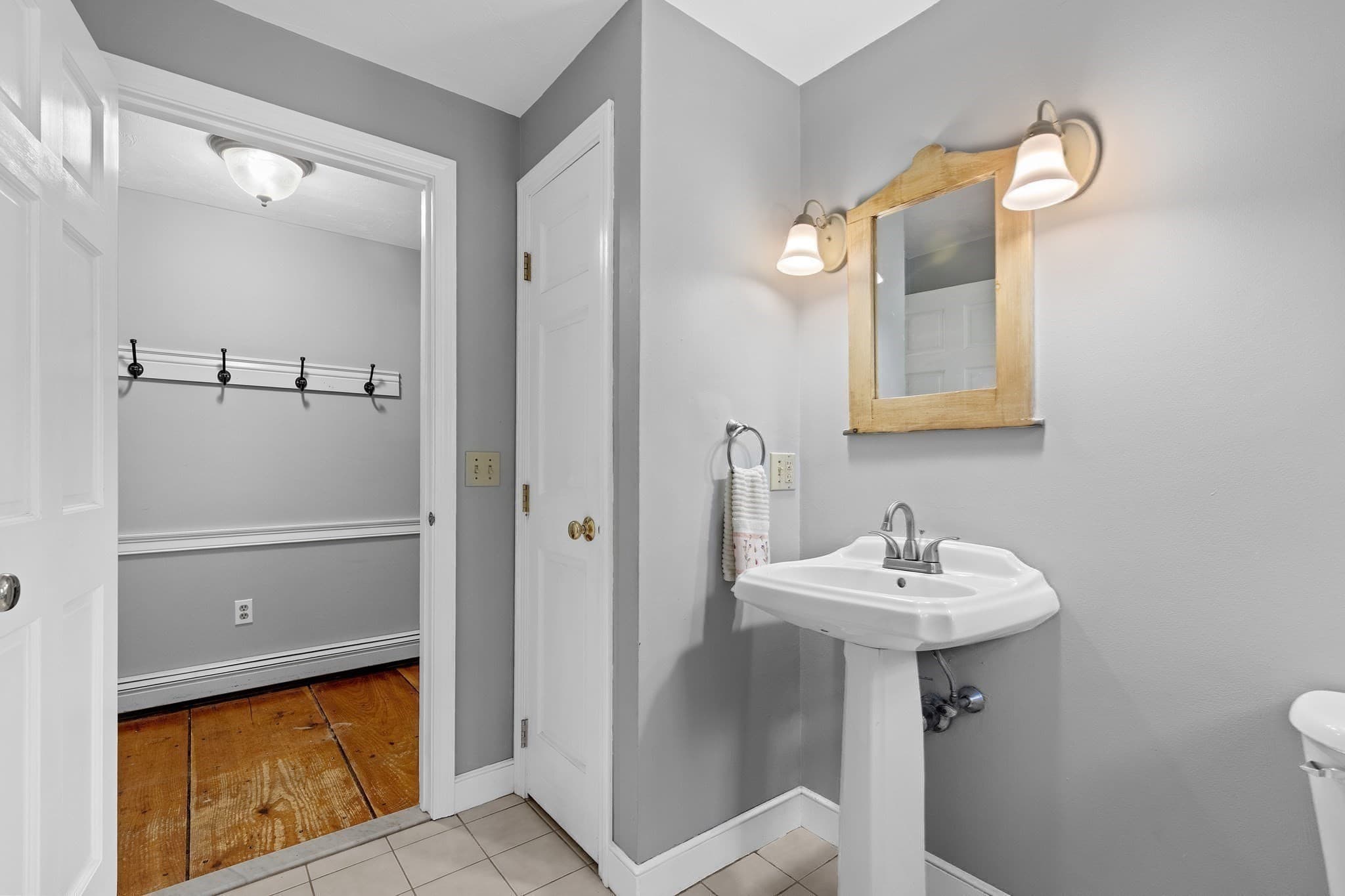 Single Family Residence at 30 Turner Drive, Bridgewater MA 02324, Bridgewater, photo 16 of 36