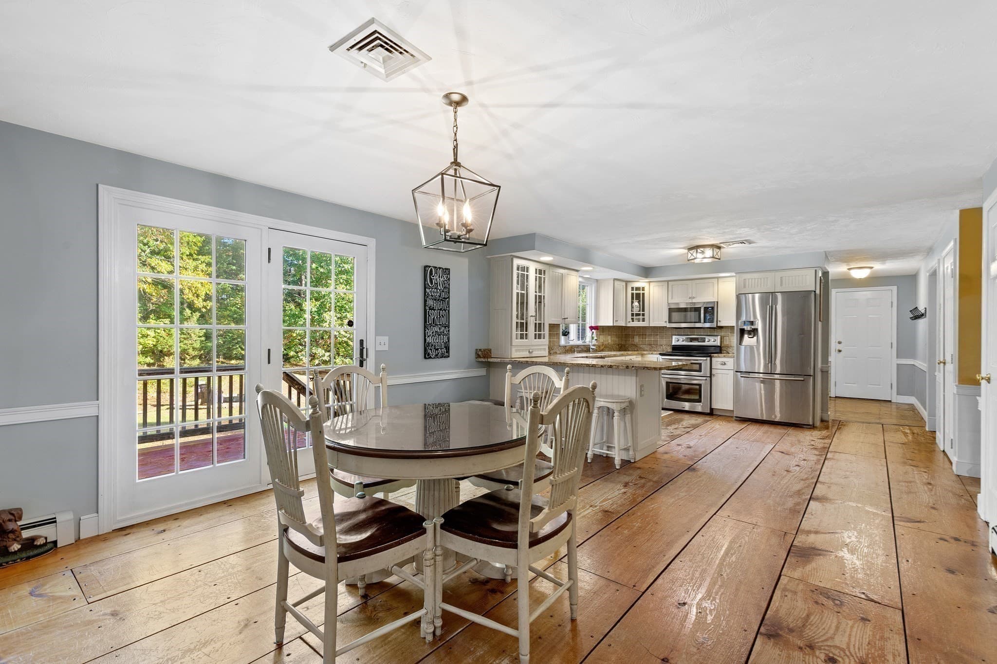 Single Family Residence at 30 Turner Drive, Bridgewater MA 02324, Bridgewater, photo 4 of 36