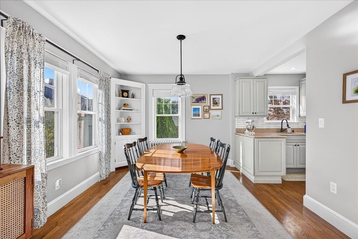 Single Family Residence at 8 Sunnyside Rd, Quincy MA 02169, Quincy, photo 16 of 40