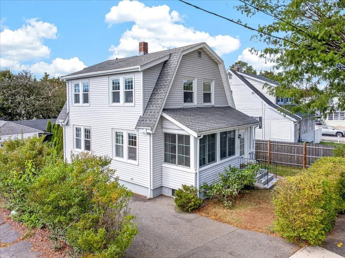 Single Family Residence at 8 Sunnyside Rd, Quincy MA 02169, Quincy, photo 5 of 40