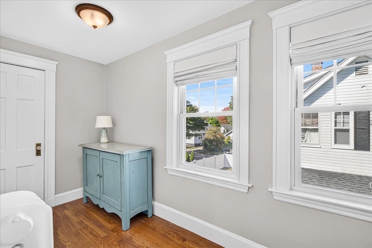 Single Family Residence at 8 Sunnyside Rd, Quincy MA 02169, Quincy, photo 20 of 40