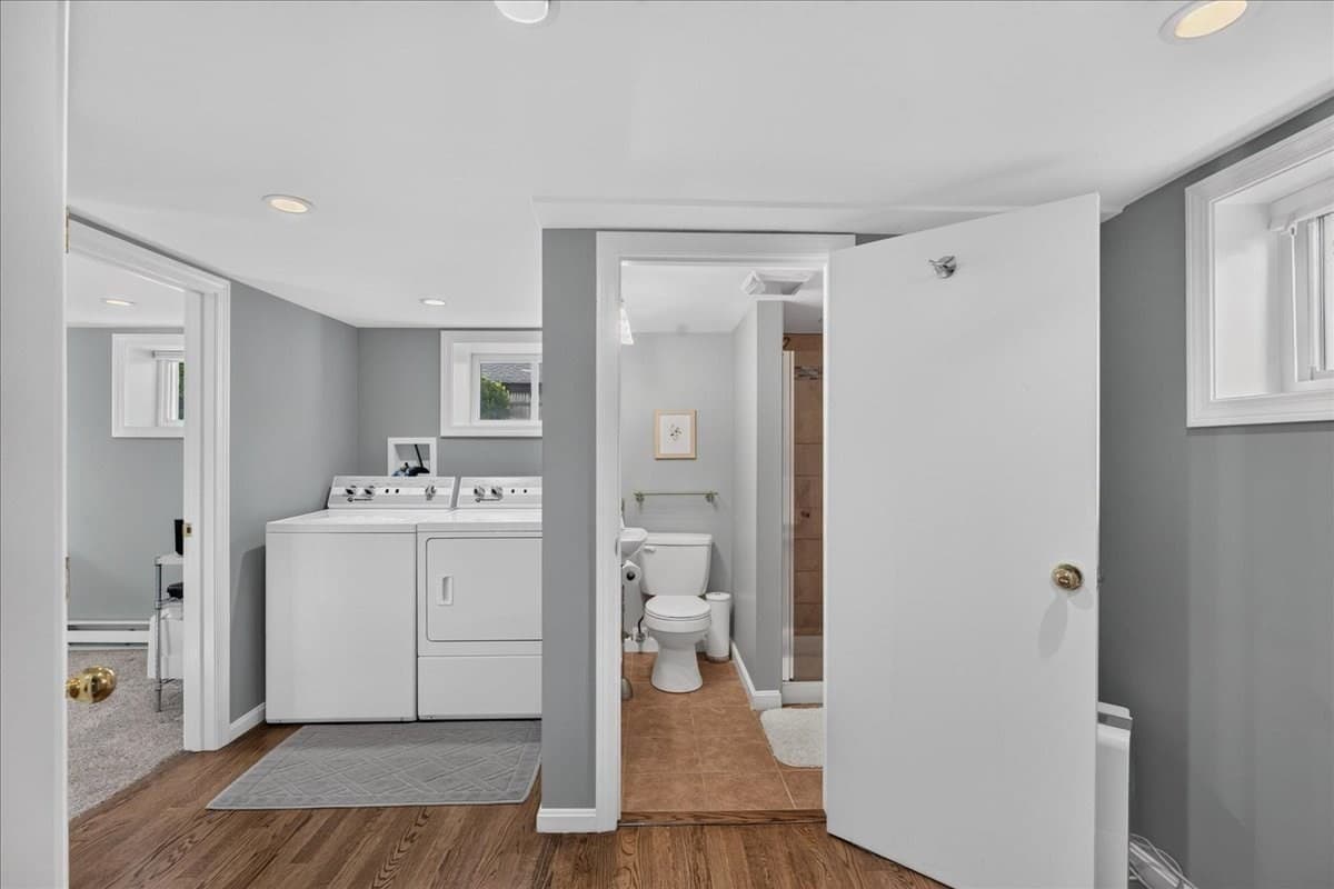 Single Family Residence at 8 Sunnyside Rd, Quincy MA 02169, Quincy, photo 30 of 40