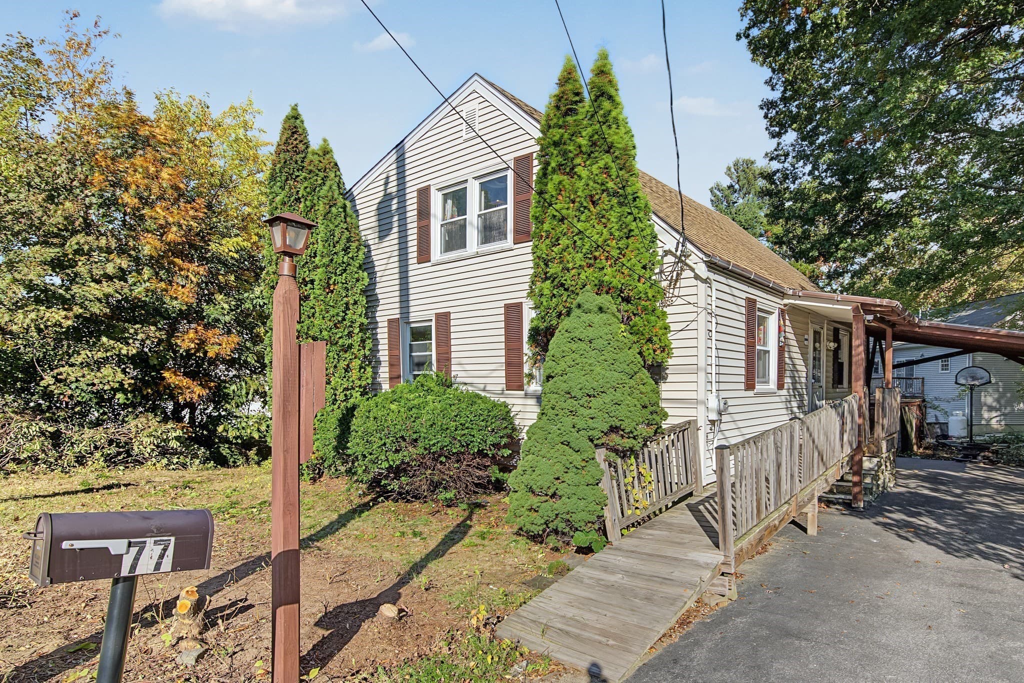 77 Progressive St, Worcester MA 01604
