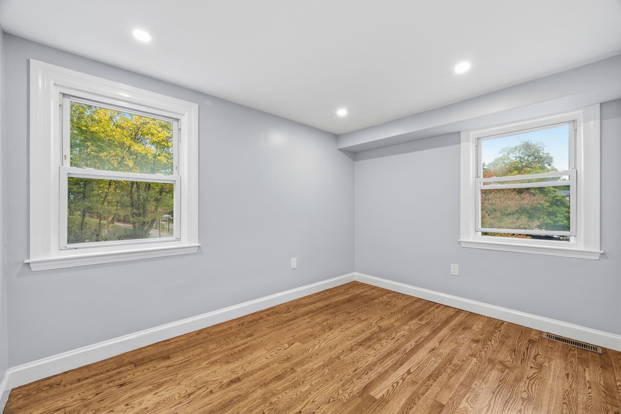 Condominium at 116 Washington St # 116, Melrose MA 02176, Melrose, photo 20 of 34