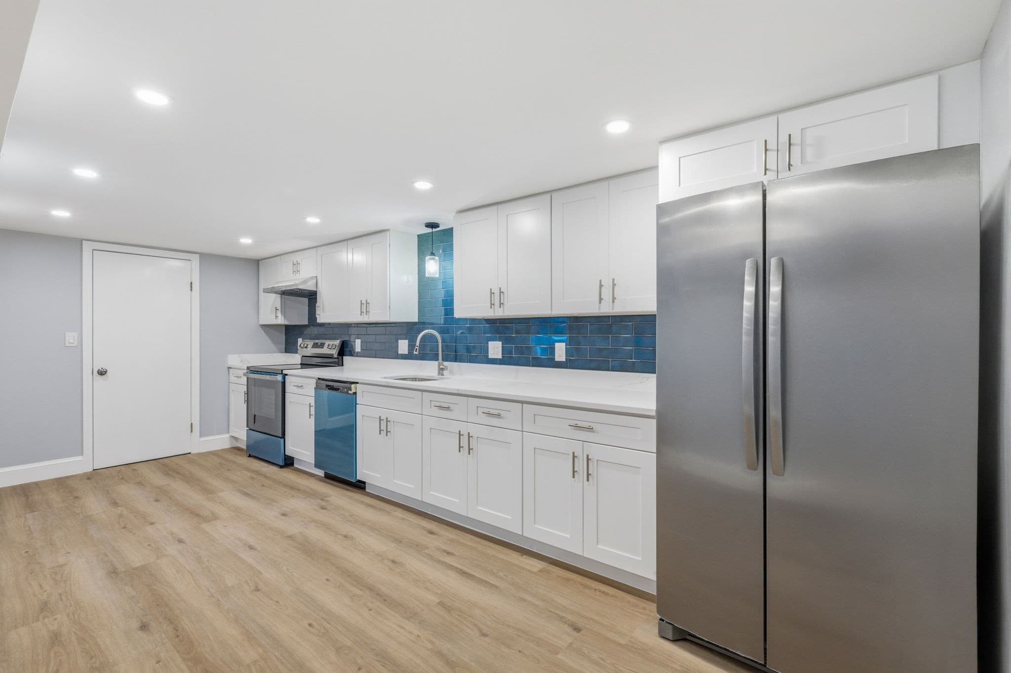 Condominium at 116 Washington St # 116, Melrose MA 02176, Melrose, photo 9 of 34