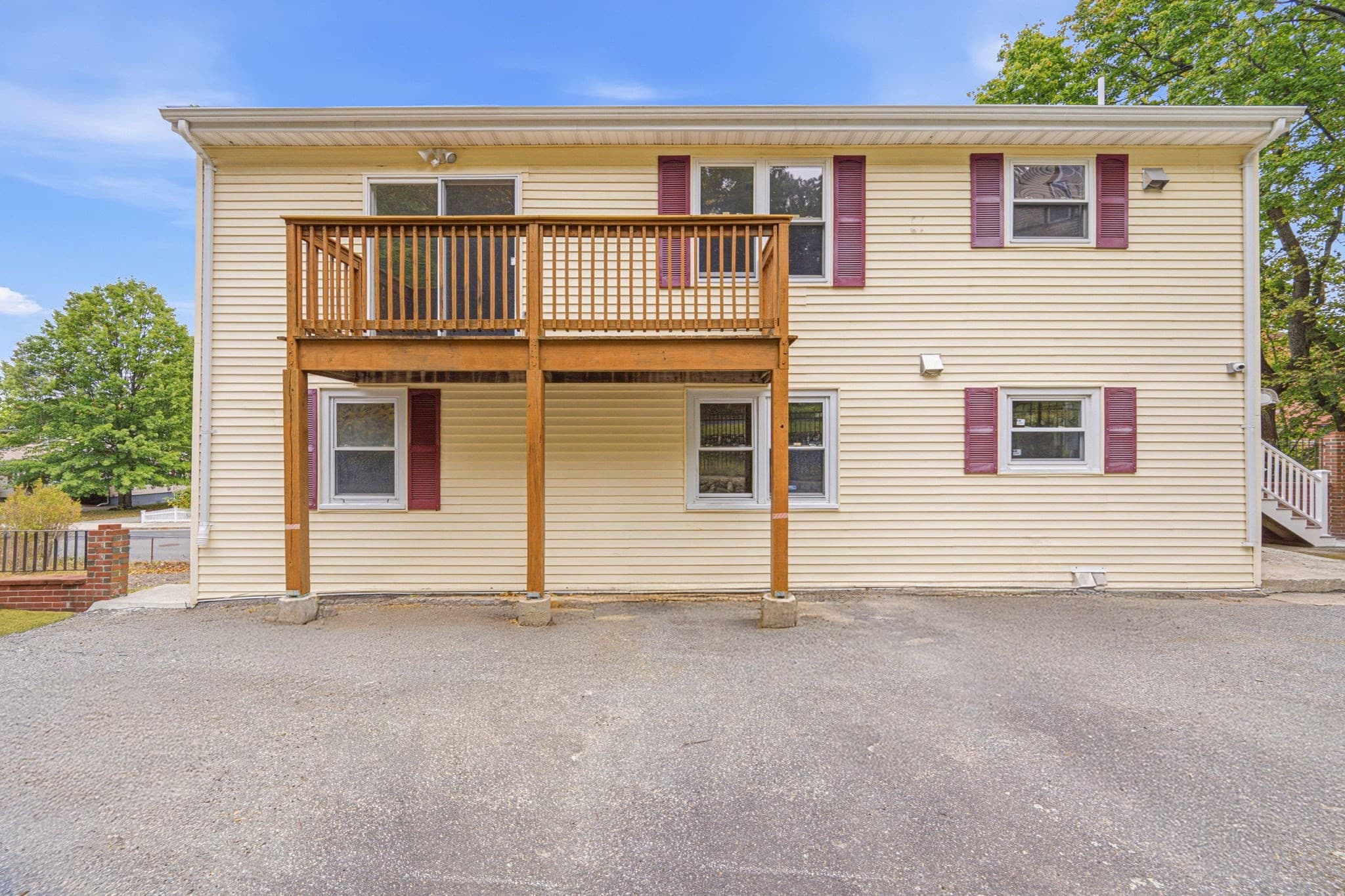 Condominium at 118 Washington St # 118, Melrose MA 02176, Melrose, photo 30 of 34