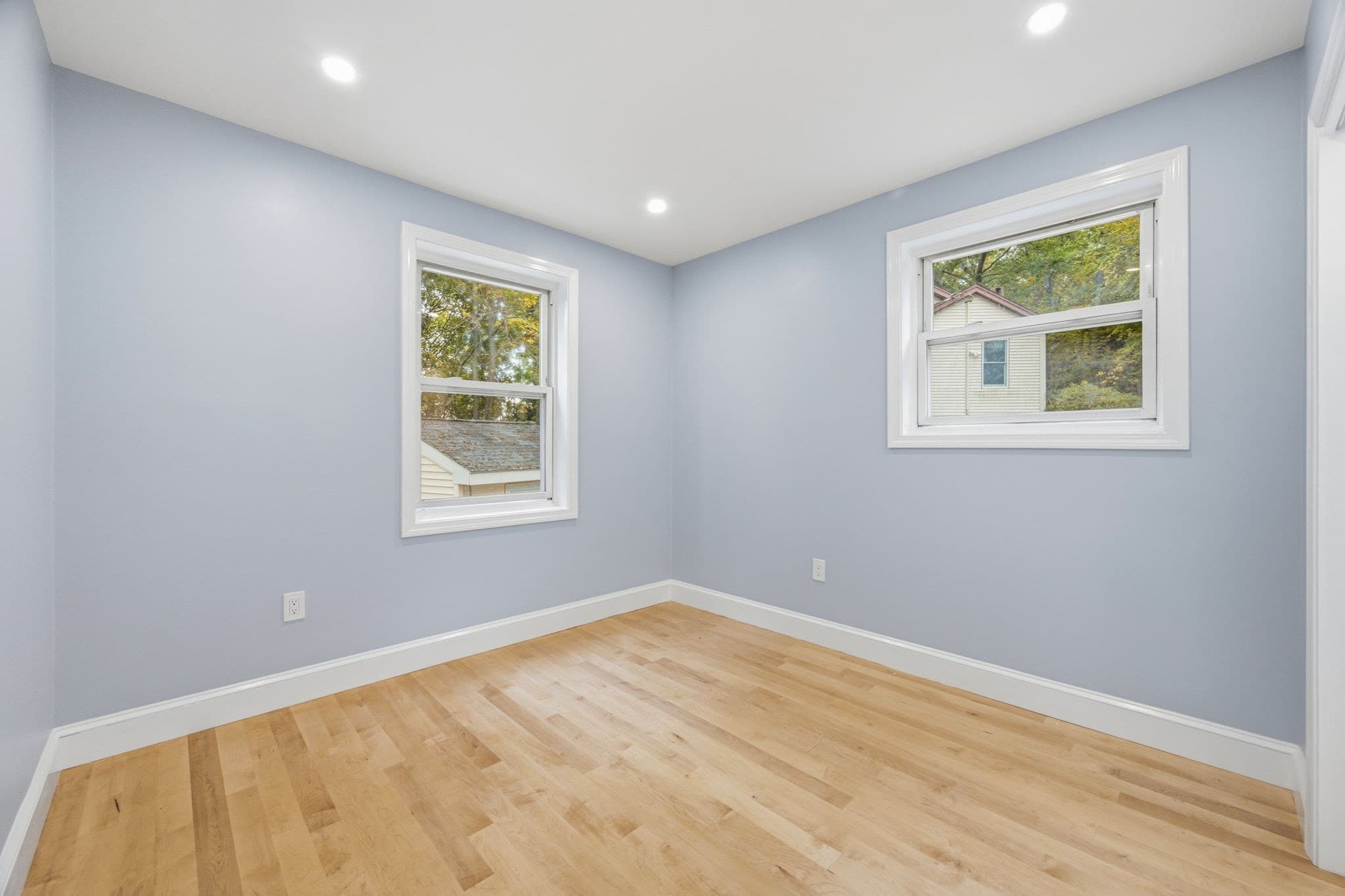 Condominium at 118 Washington St # 118, Melrose MA 02176, Melrose, photo 15 of 34