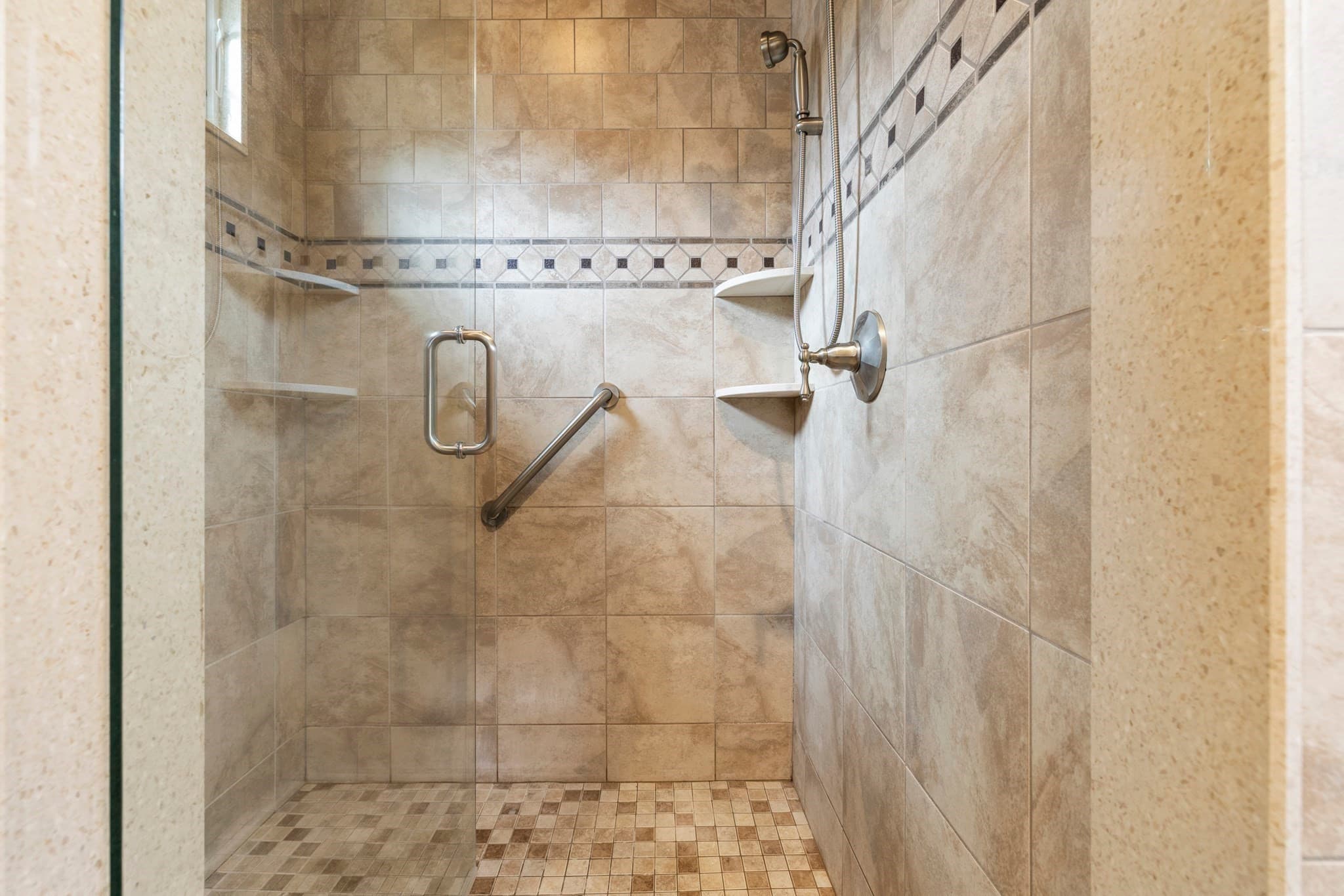 Single Family Residence at 25 Westwood Road, Stoneham MA 02180, Stoneham, photo 18 of 29