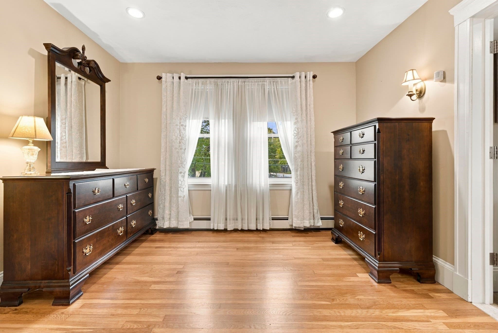 Single Family Residence at 25 Westwood Road, Stoneham MA 02180, Stoneham, photo 15 of 29