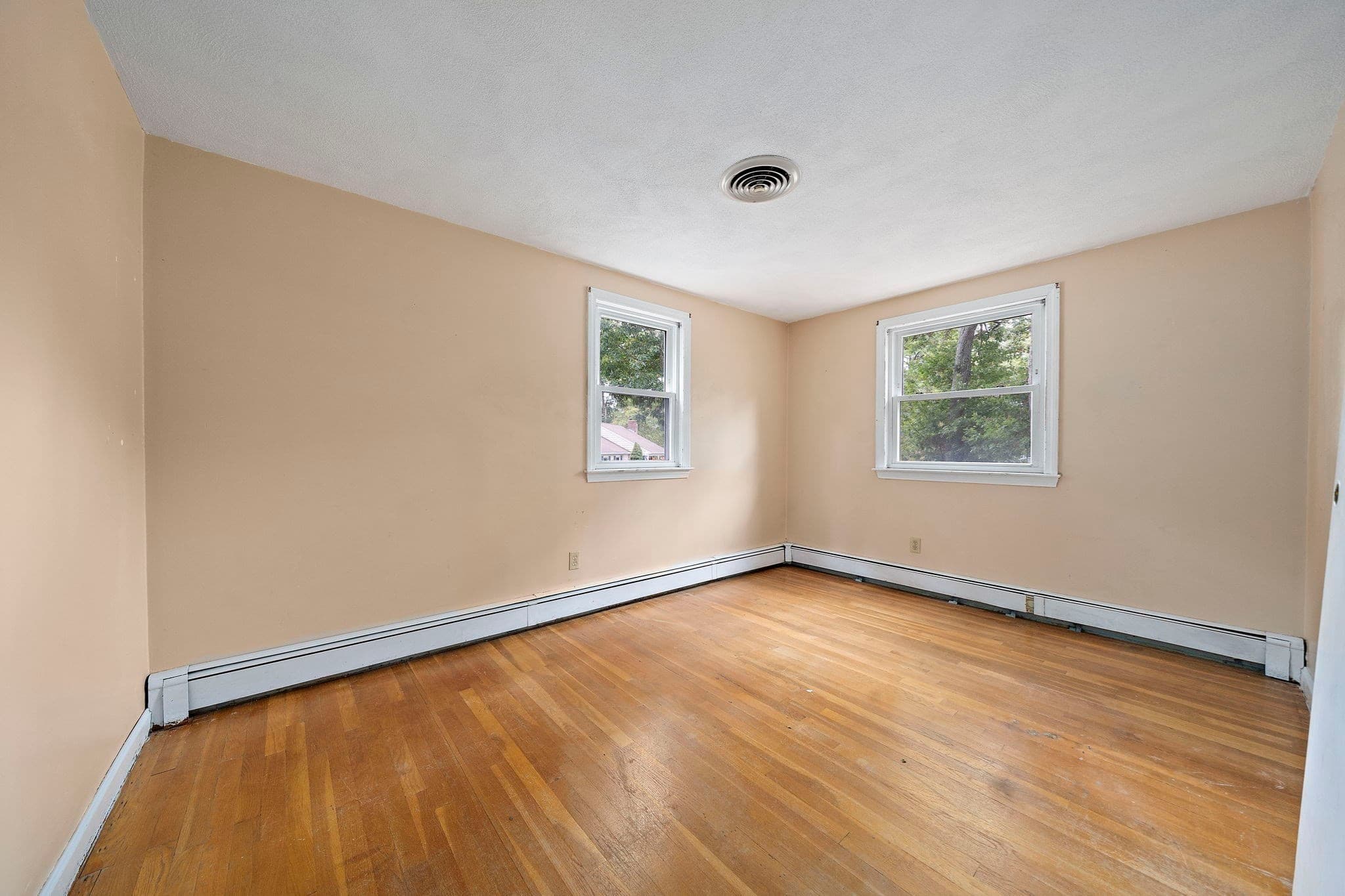 Single Family Residence at 23 Acorn Circle, Hanover MA 02339, photo 20 of 42