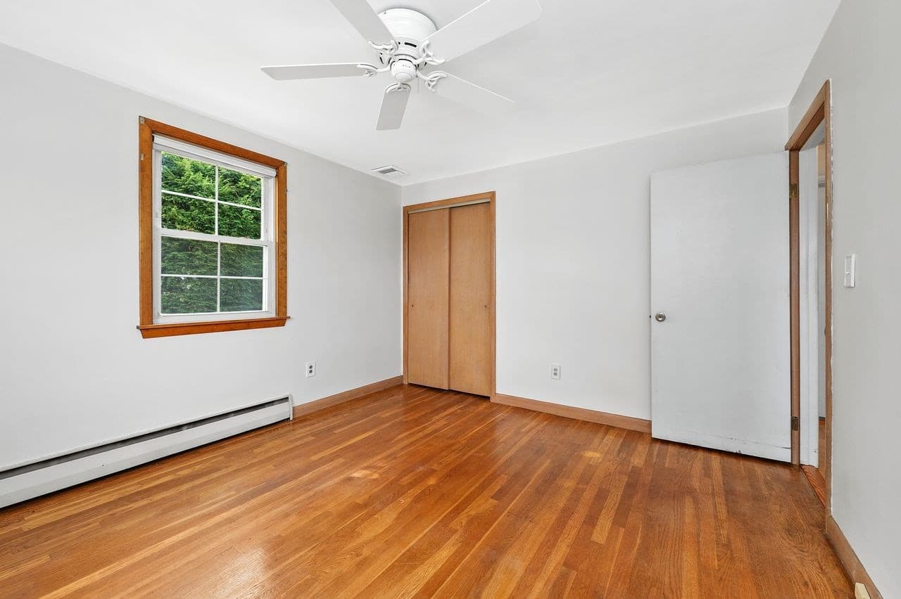 Single Family Residence at 265 Temple Road, Waltham MA 02452, Waltham, photo 14 of 34
