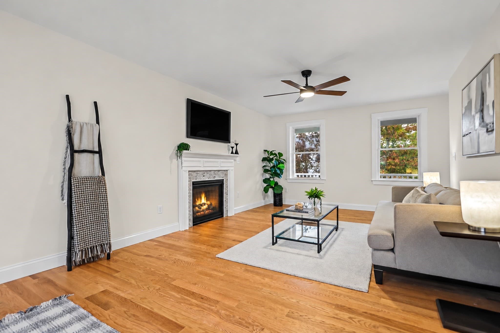 Single Family Residence at 11 Bennington, Haverhill MA 01832, photo 13 of 37