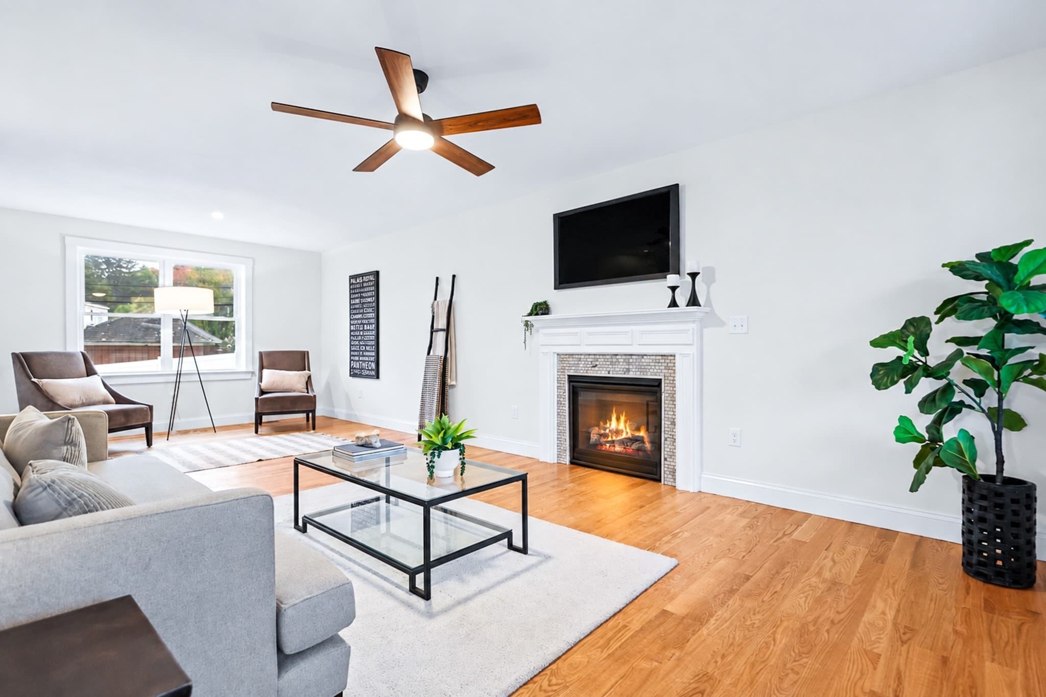 Single Family Residence at 11 Bennington, Haverhill MA 01832, photo 14 of 37