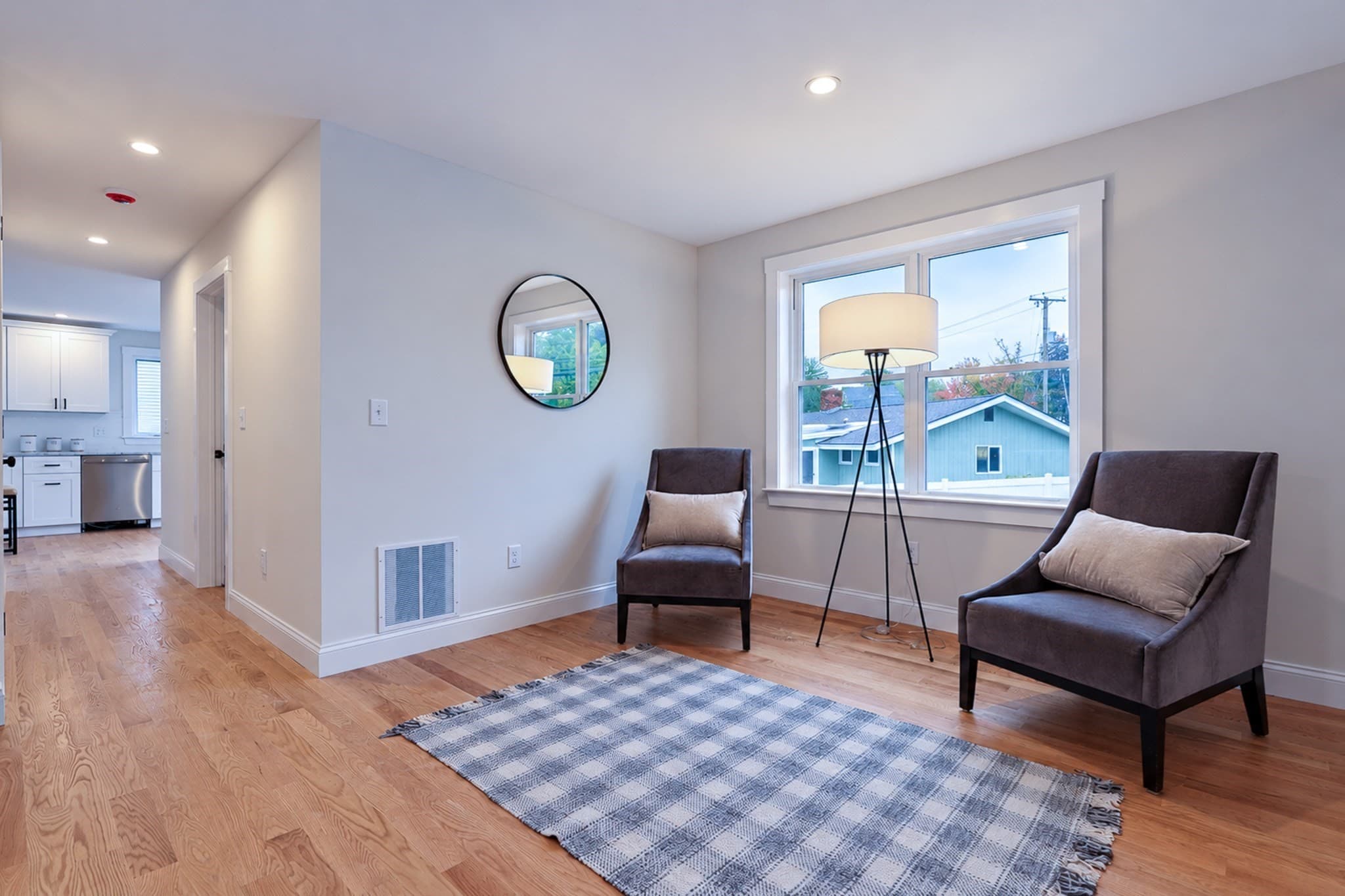 Single Family Residence at 11 Bennington, Haverhill MA 01832, photo 15 of 37
