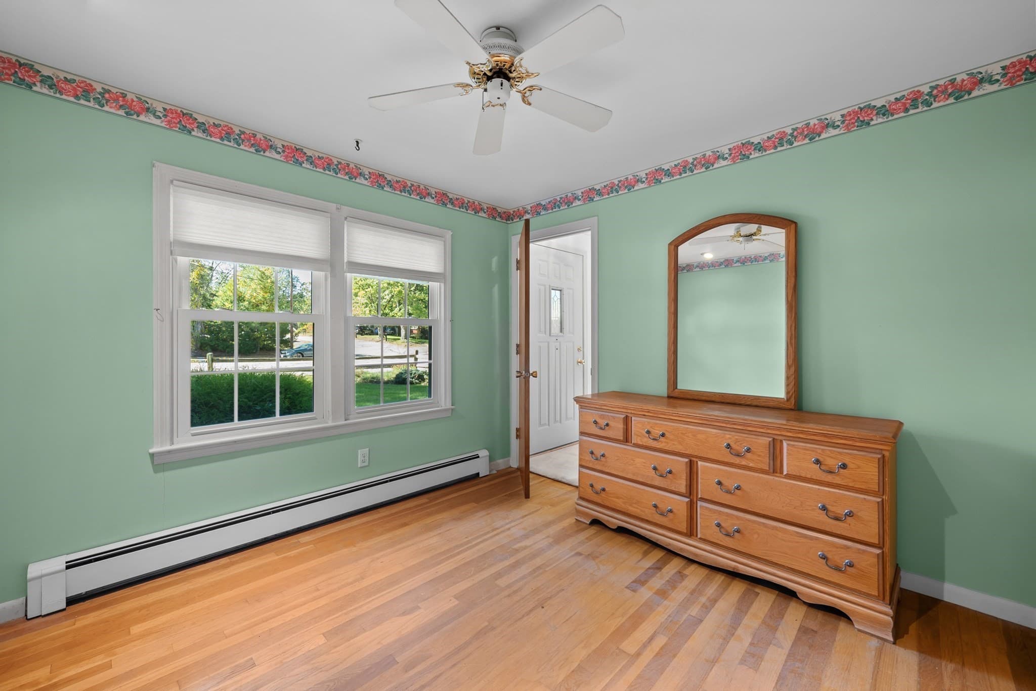 Single Family Residence at 42 Pinebrook Lane, Holden MA 01520, photo 17 of 32