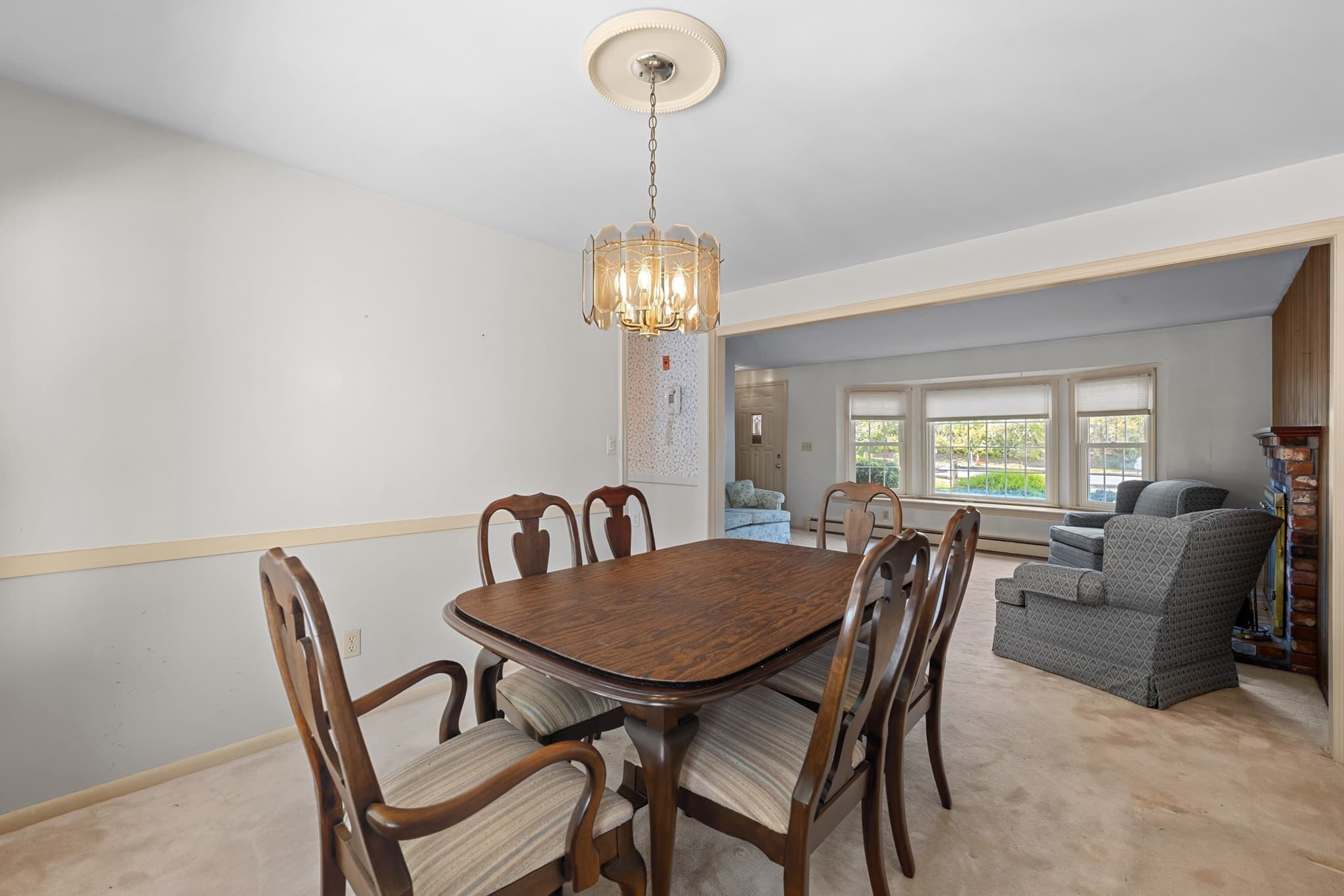 Single Family Residence at 42 Pinebrook Lane, Holden MA 01520, photo 7 of 32