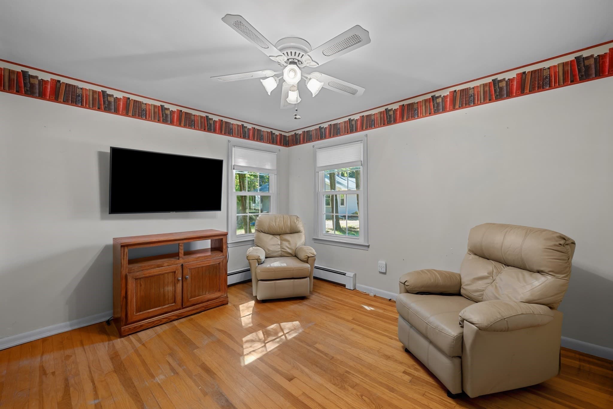 Single Family Residence at 42 Pinebrook Lane, Holden MA 01520, photo 15 of 32