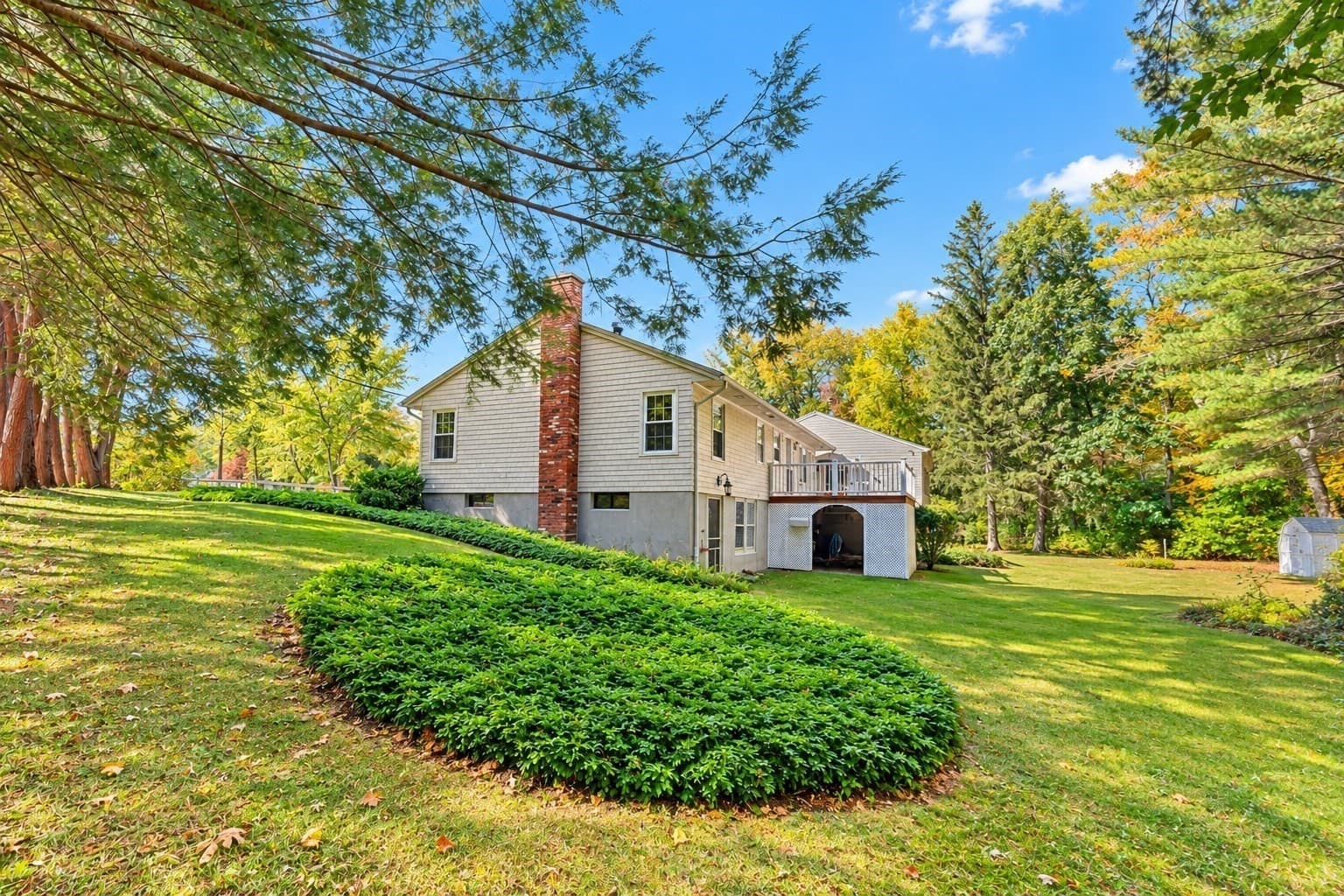 Single Family Residence at 42 Pinebrook Lane, Holden MA 01520, photo 29 of 32