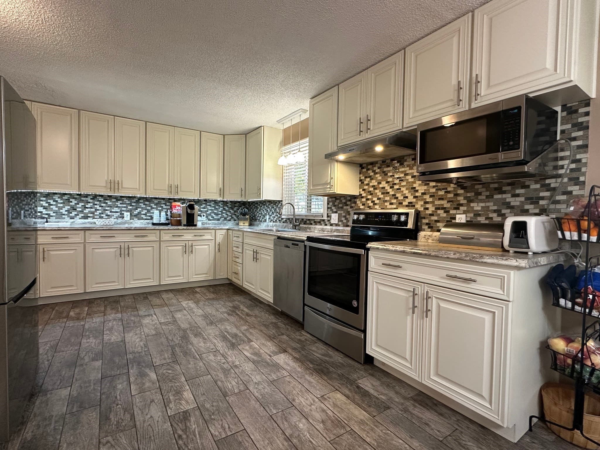 Single Family Residence at 42 Hovey Road, Monson MA 01057, photo 13 of 29