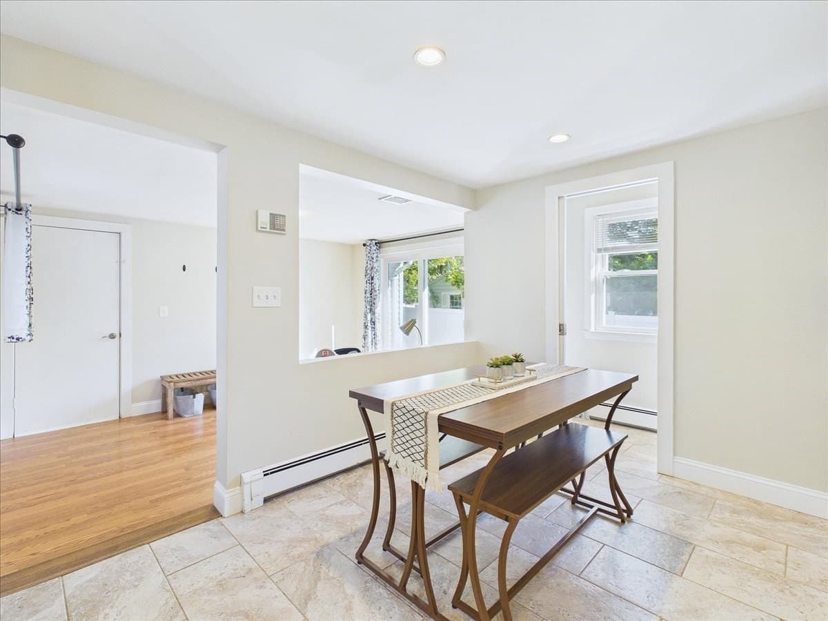 Single Family Residence at 2 Judith Rd., Easton MA 02356, photo 7 of 25