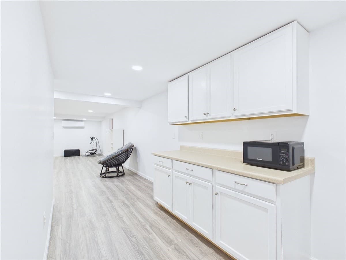 Single Family Residence at 2 Judith Rd., Easton MA 02356, photo 19 of 25