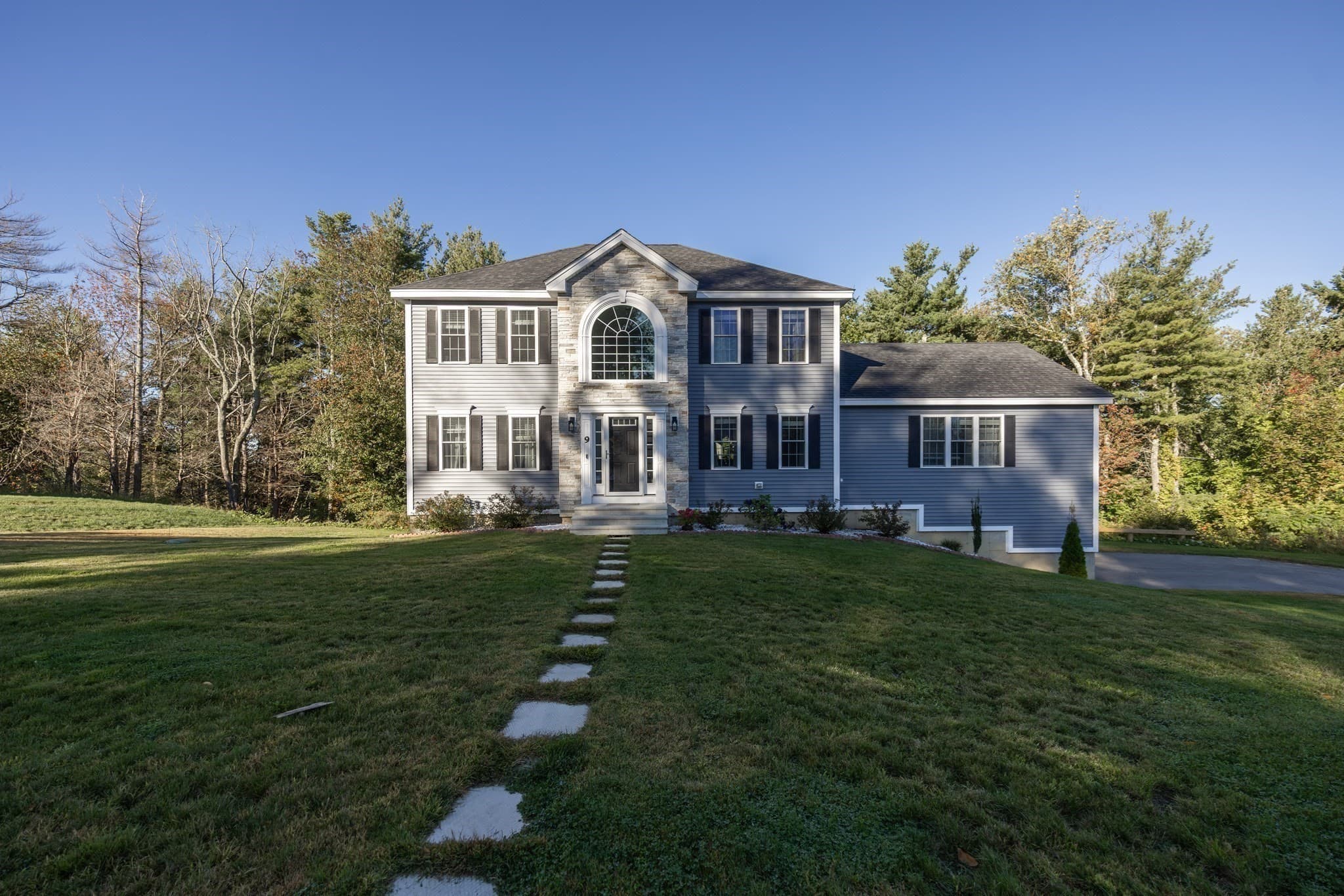 Single Family Residence at 9 Arrowhead Way, Rutland MA 01543, photo 26 of 30