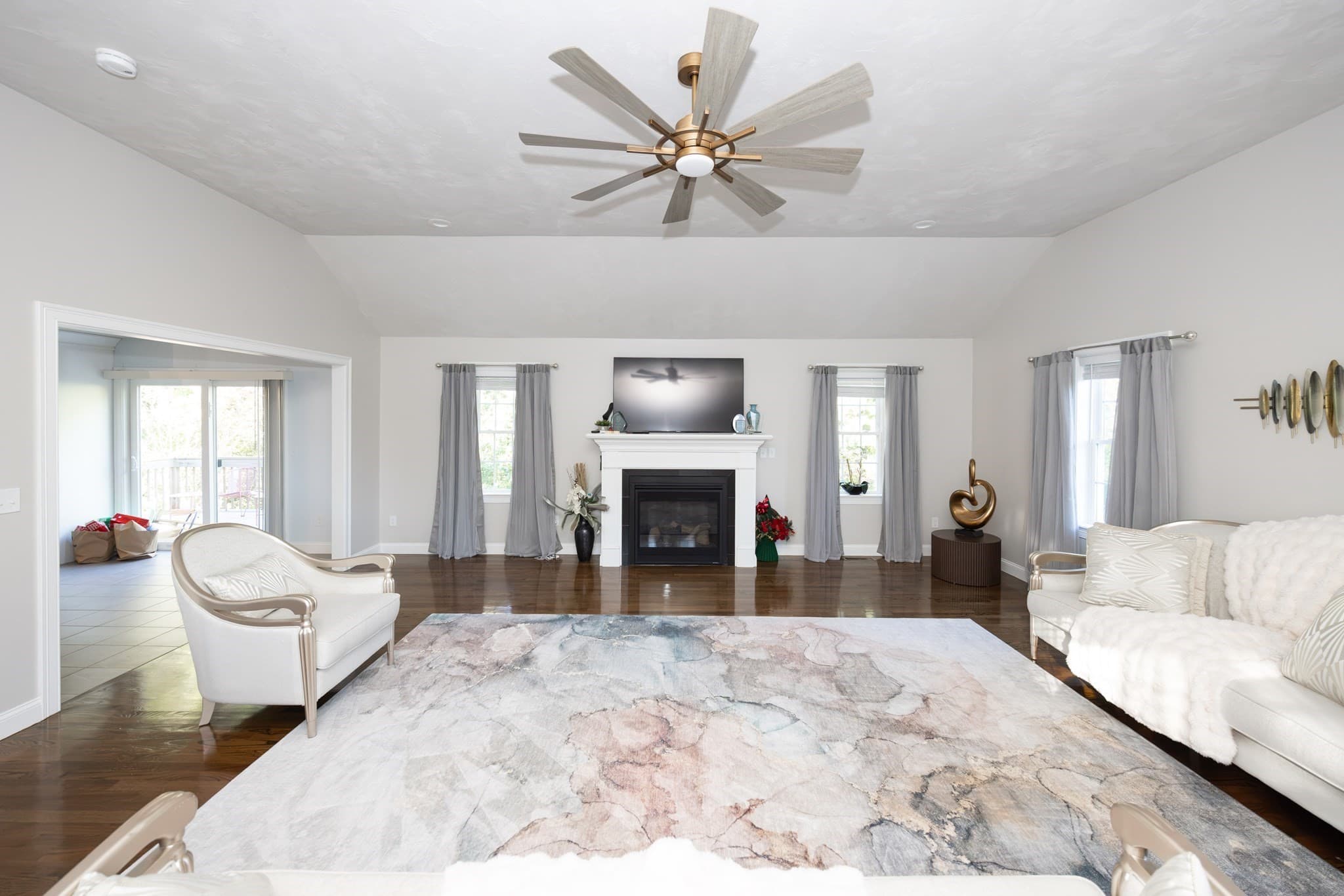 Single Family Residence at 9 Arrowhead Way, Rutland MA 01543, photo 8 of 30