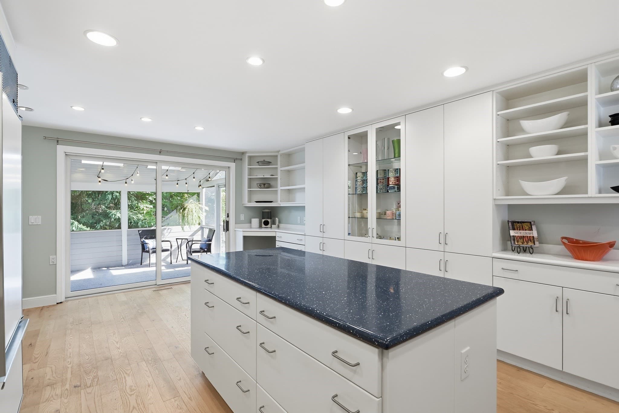 Condominium at 4 Deergrass Ln # 4, Acton MA 01720, Acton, photo 9 of 41