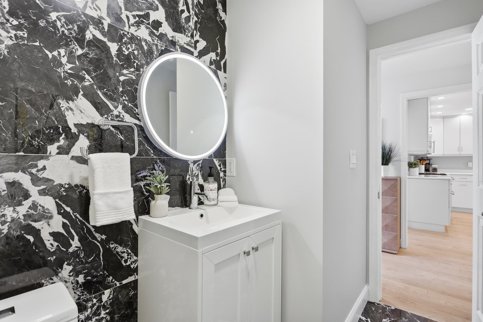 Condominium at 4 Deergrass Ln # 4, Acton MA 01720, Acton, photo 15 of 41