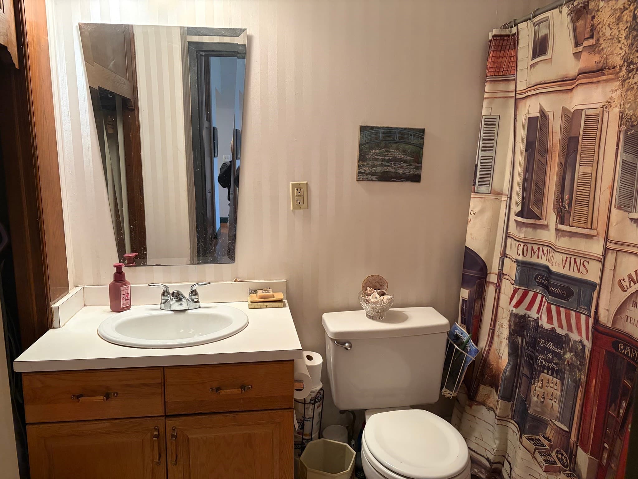 Condominium at 1475 Massachusetts # 237, Lexington MA 02420, photo 12 of 21