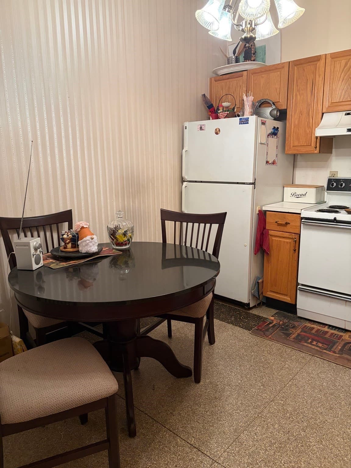 Condominium at 1475 Massachusetts # 237, Lexington MA 02420, photo 9 of 21