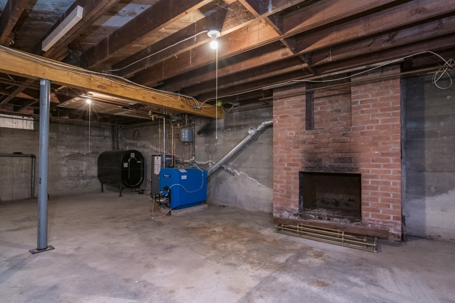 Single Family Residence at 23 Gleason Rd, Northampton MA 01060, photo 17 of 25