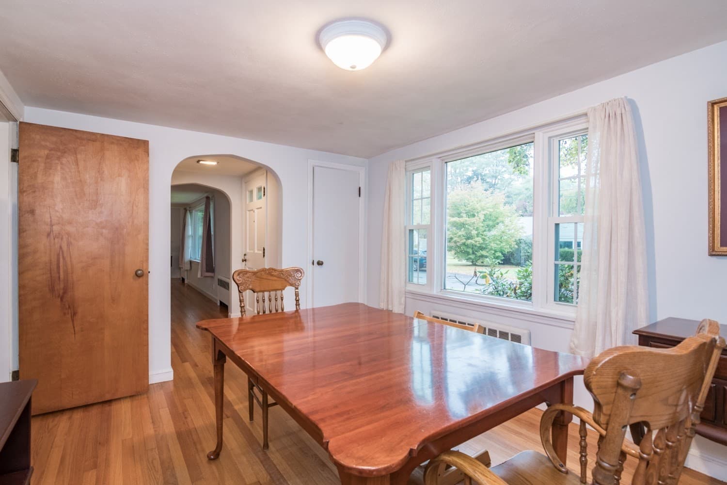 Single Family Residence at 23 Gleason Rd, Northampton MA 01060, photo 5 of 25