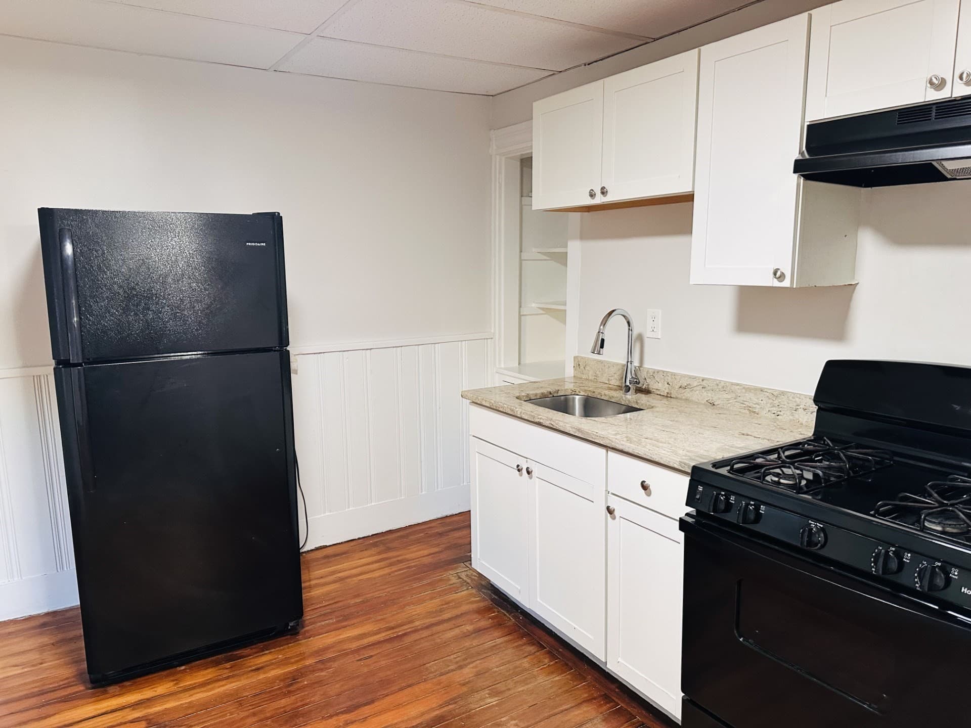 Apartment at 870 Moody Street # 2, Waltham MA 02453, photo 5 of 20