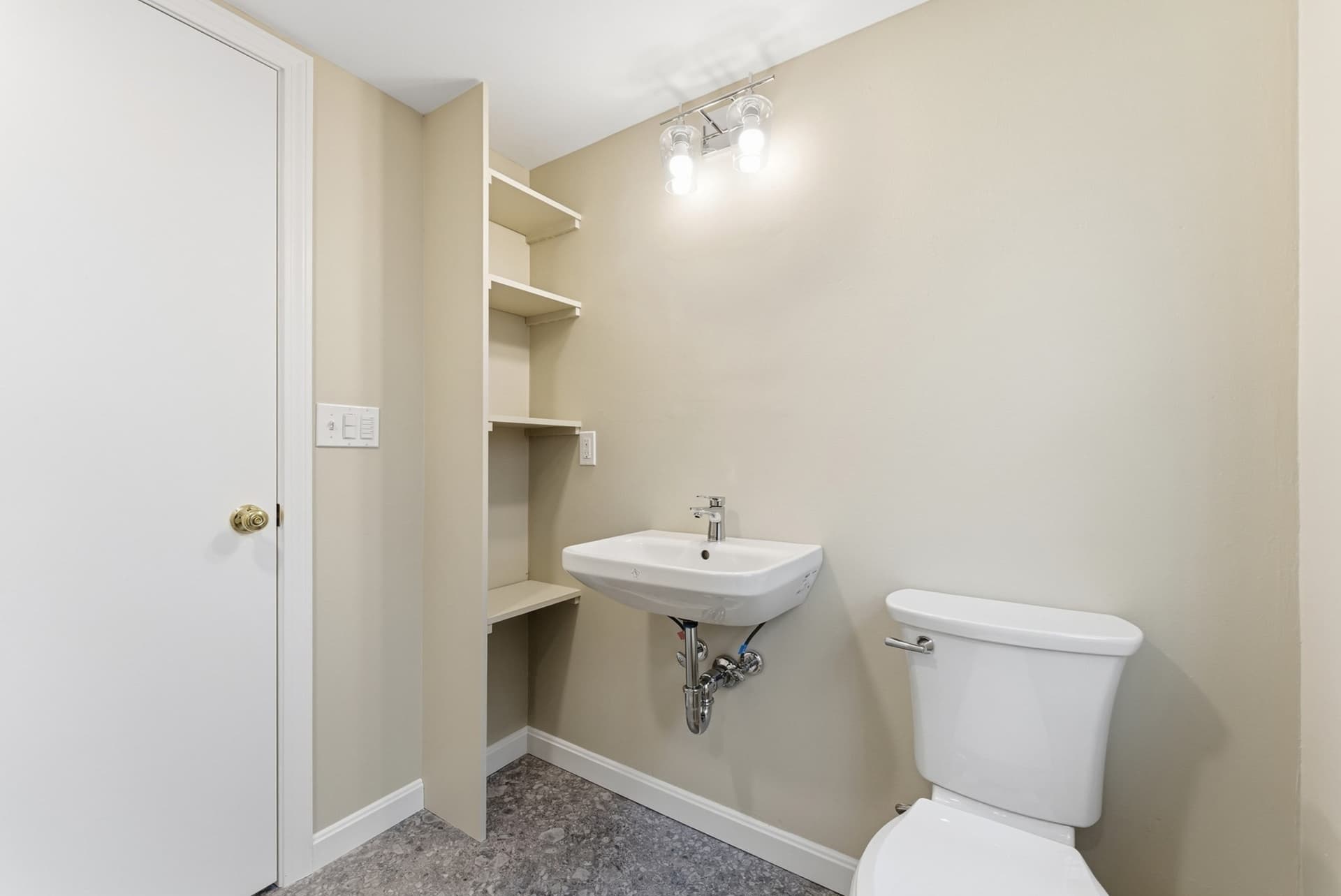 Single Family Residence at 6 Bennington St, Springfield MA 01108, photo 23 of 42