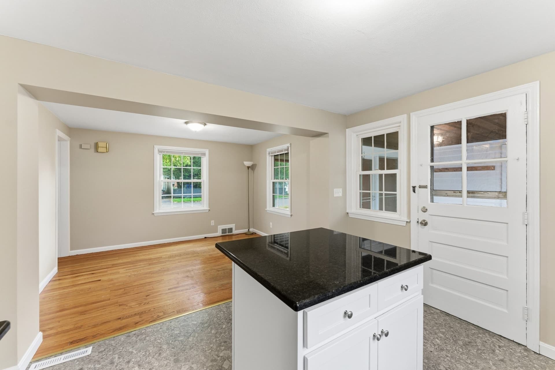 Single Family Residence at 6 Bennington St, Springfield MA 01108, photo 6 of 42