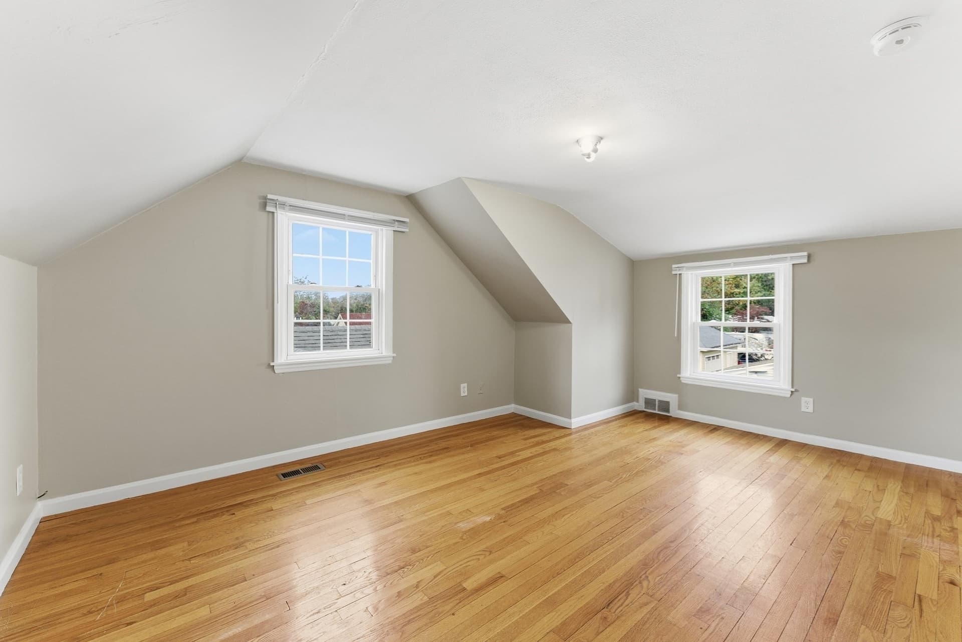Single Family Residence at 6 Bennington St, Springfield MA 01108, photo 26 of 42