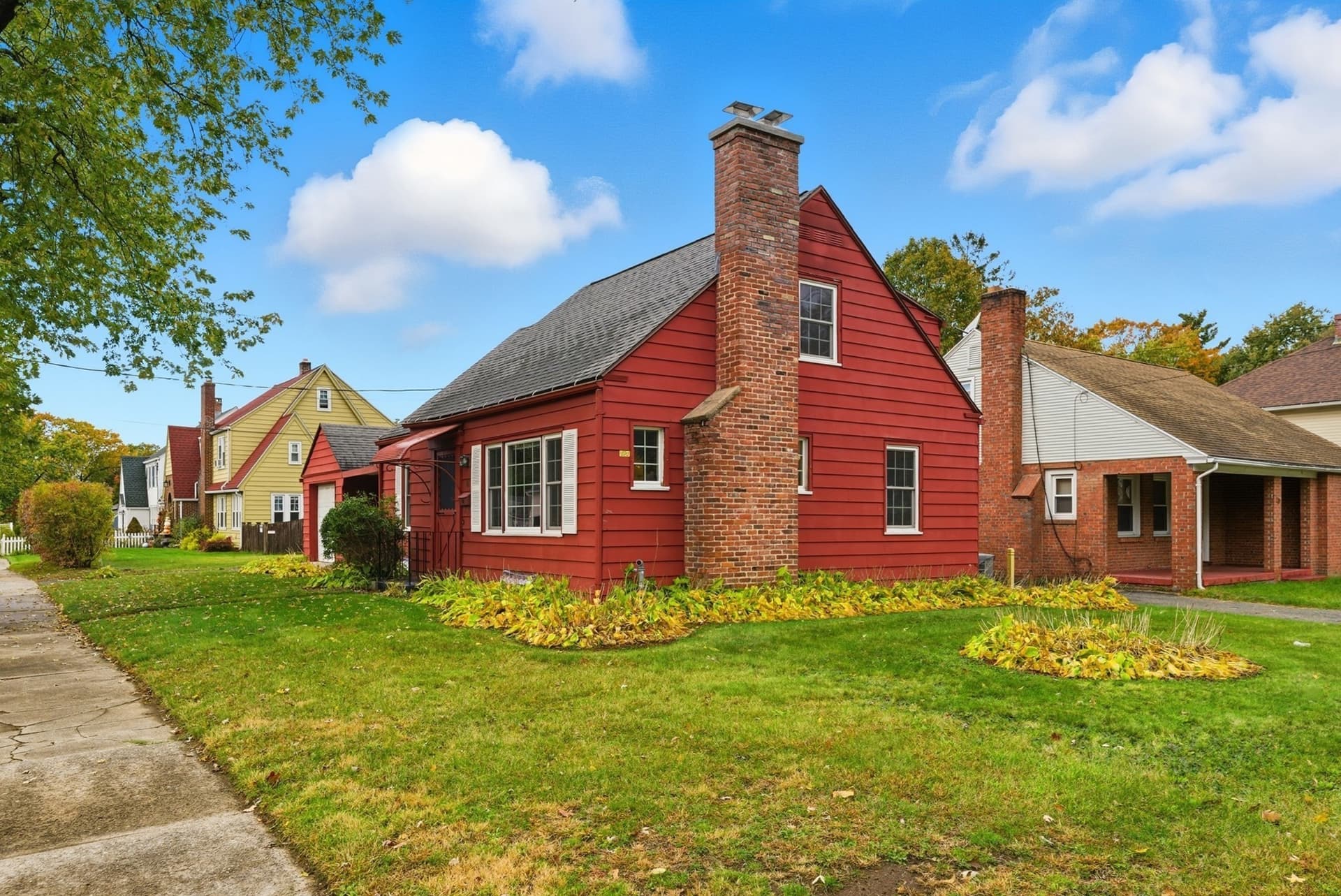 Single Family Residence at 6 Bennington St, Springfield MA 01108, photo 38 of 42