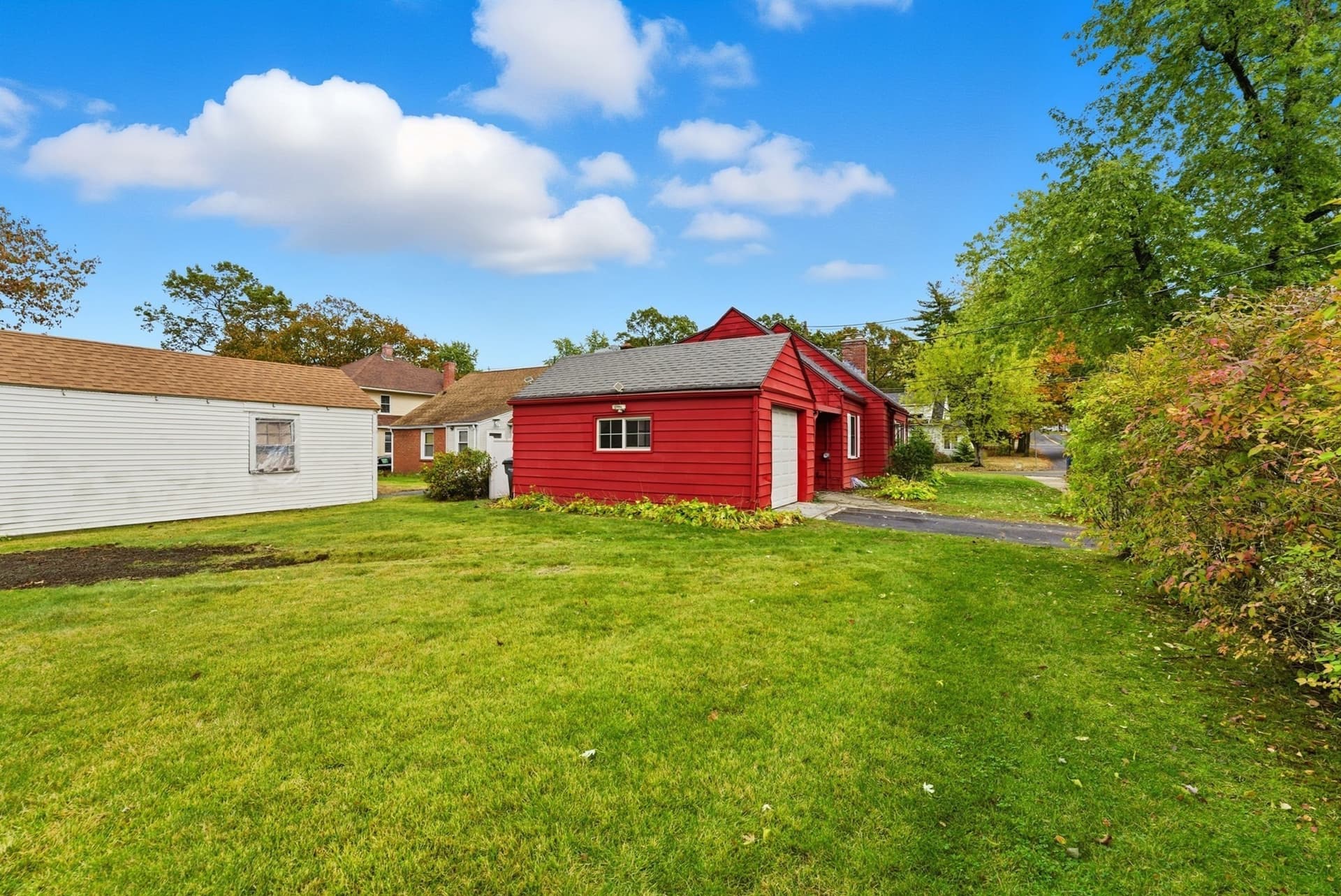 Single Family Residence at 6 Bennington St, Springfield MA 01108, photo 41 of 42