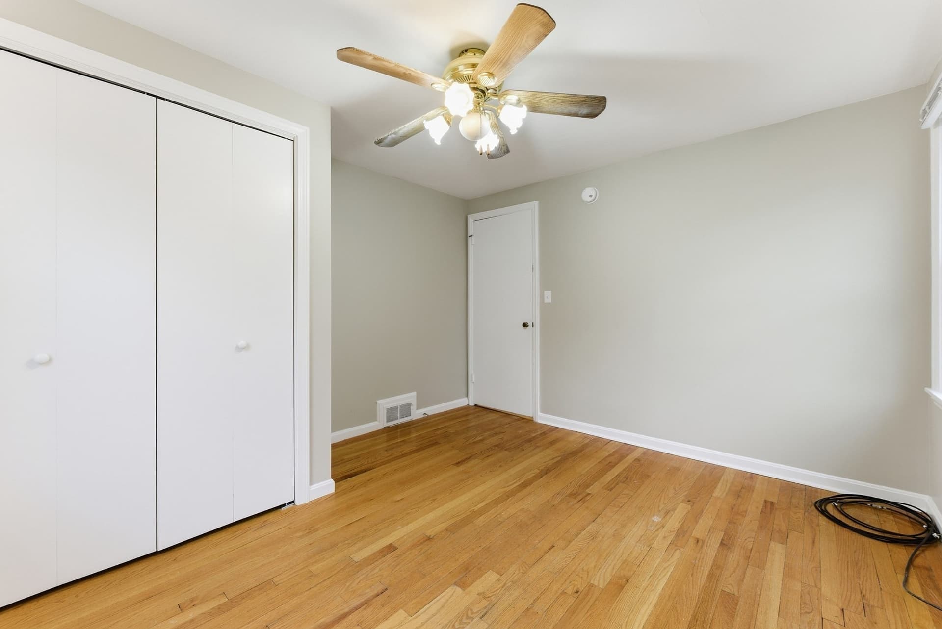 Single Family Residence at 6 Bennington St, Springfield MA 01108, photo 19 of 42