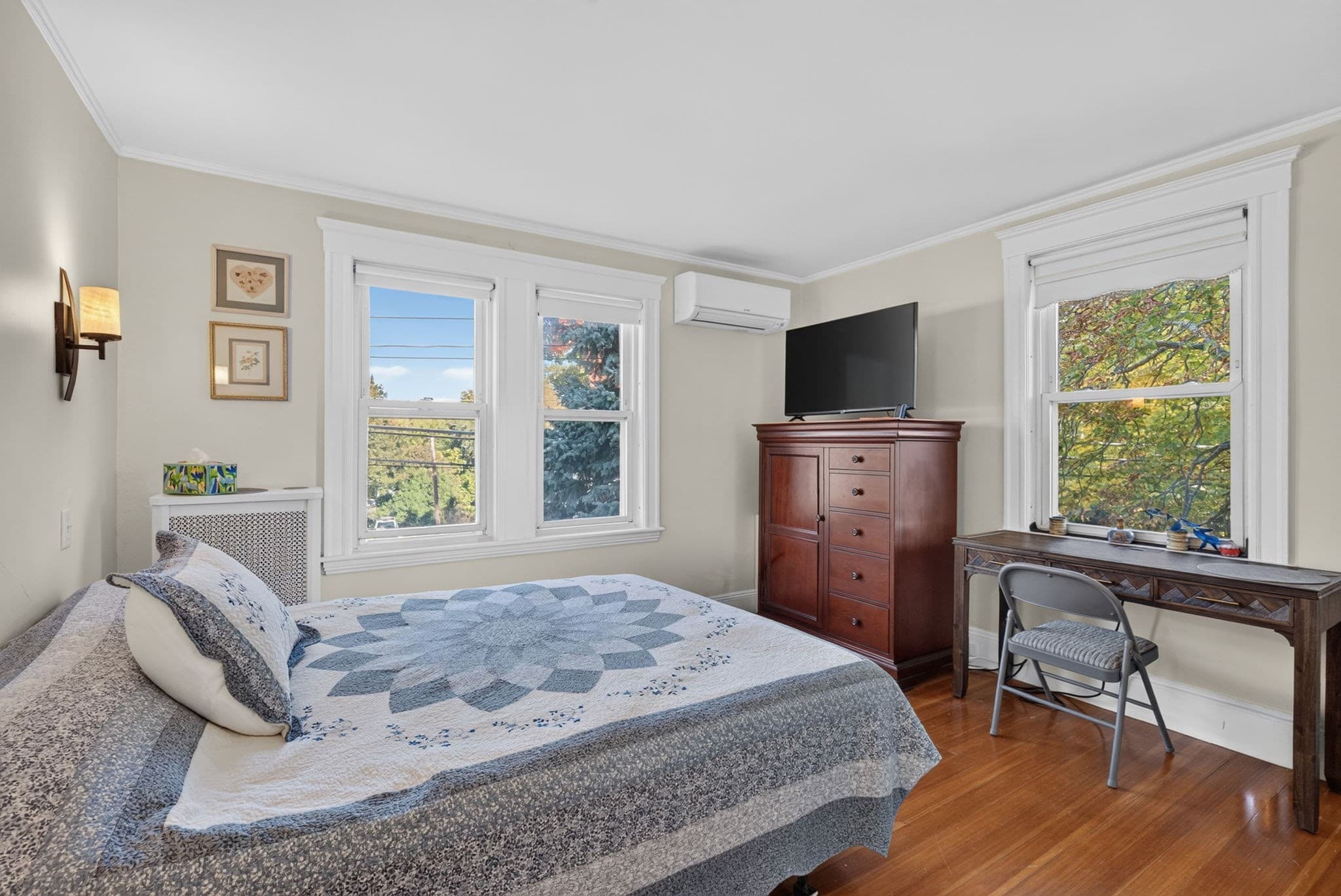 Single Family Residence at 4 Hawthorn Rd, Milton MA 02186, photo 16 of 39
