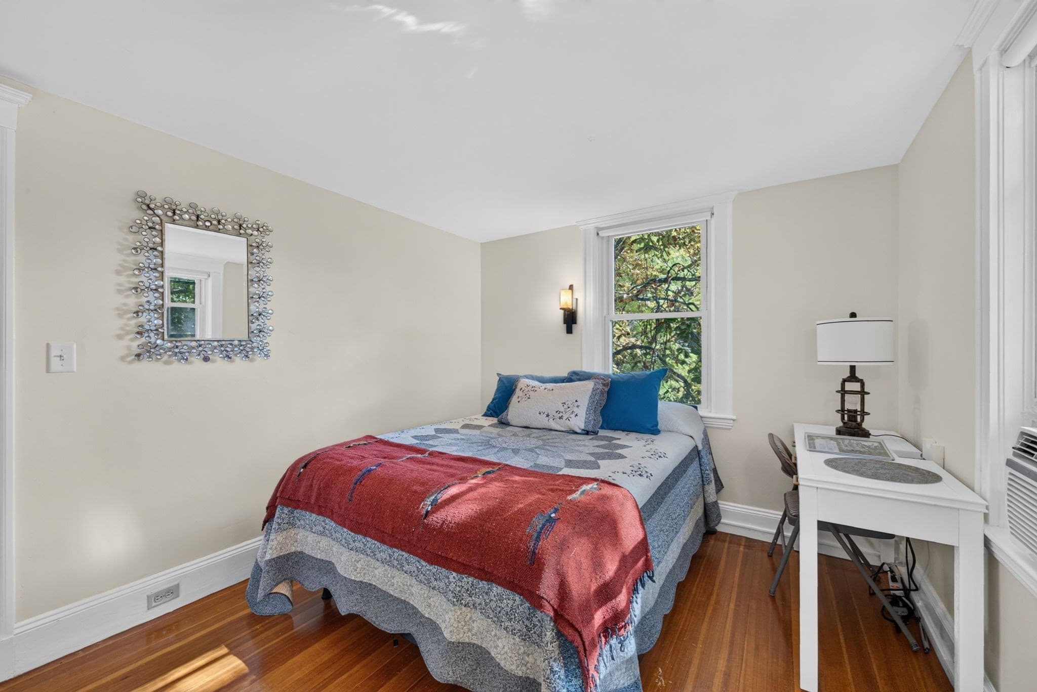 Single Family Residence at 4 Hawthorn Rd, Milton MA 02186, photo 18 of 39
