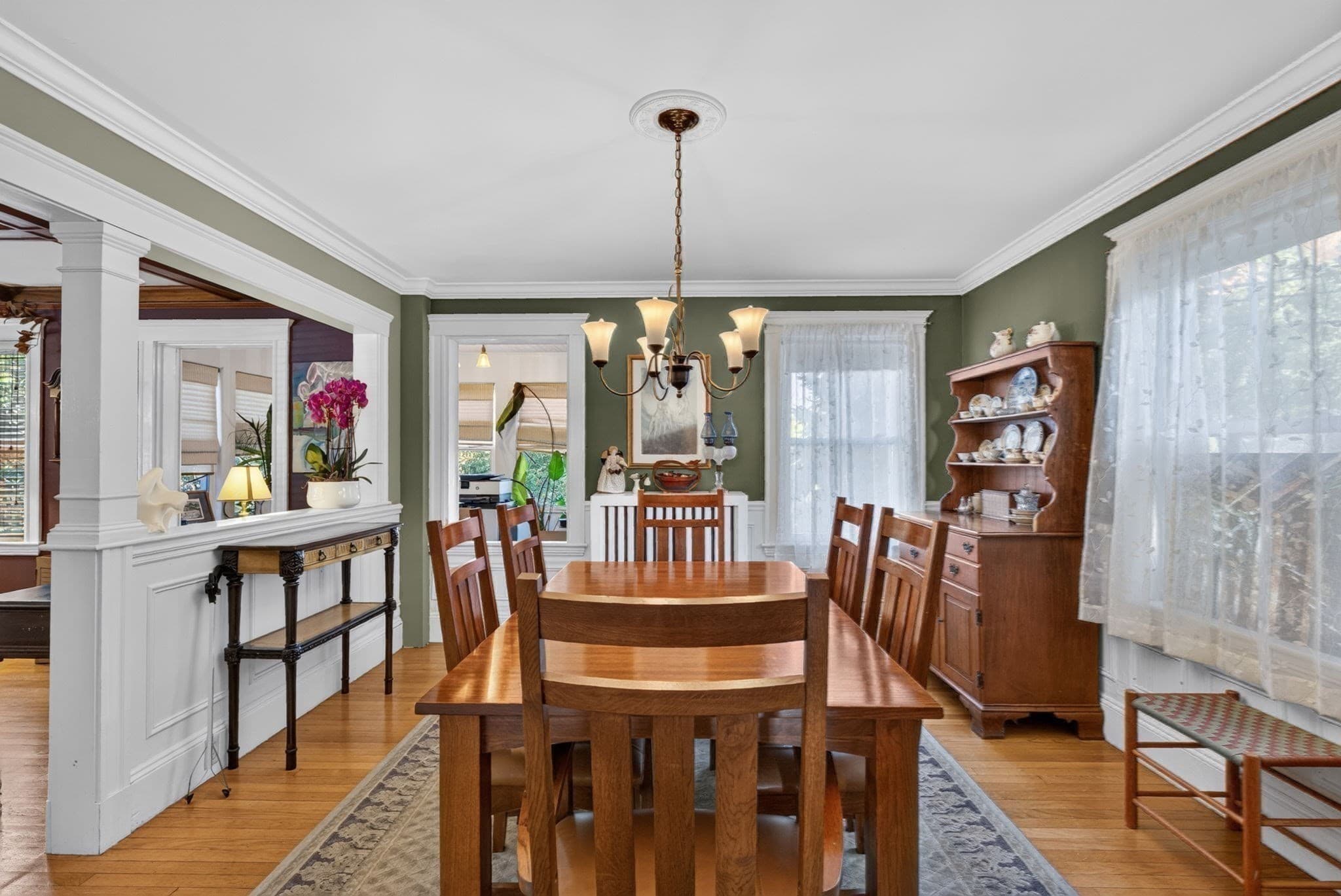 Single Family Residence at 4 Hawthorn Rd, Milton MA 02186, photo 11 of 39