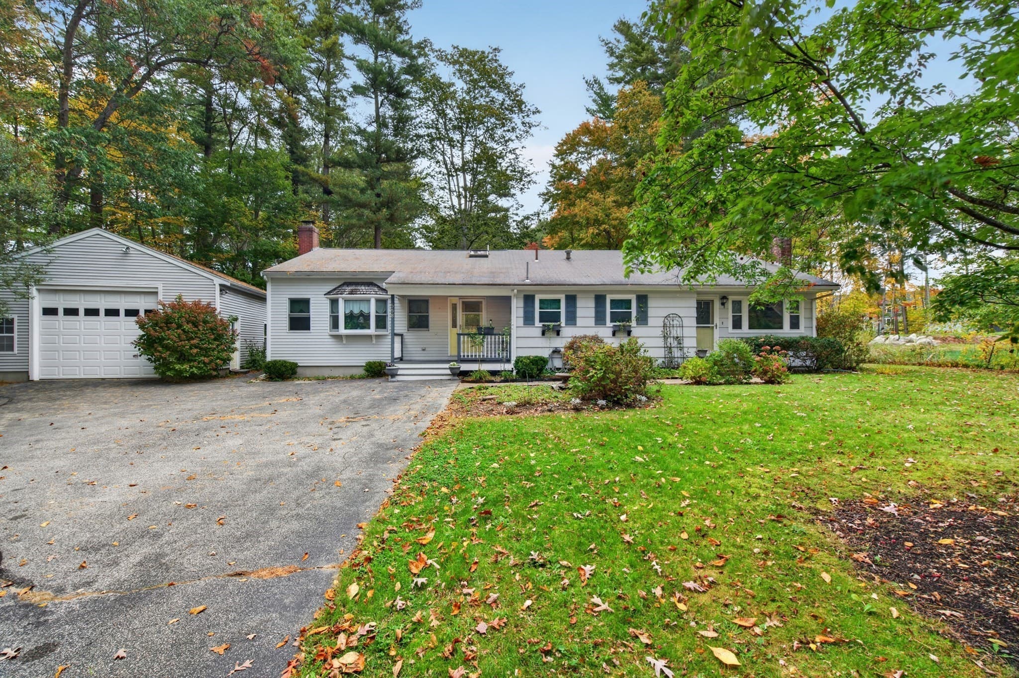 558 Spring St, Hanson MA 02341