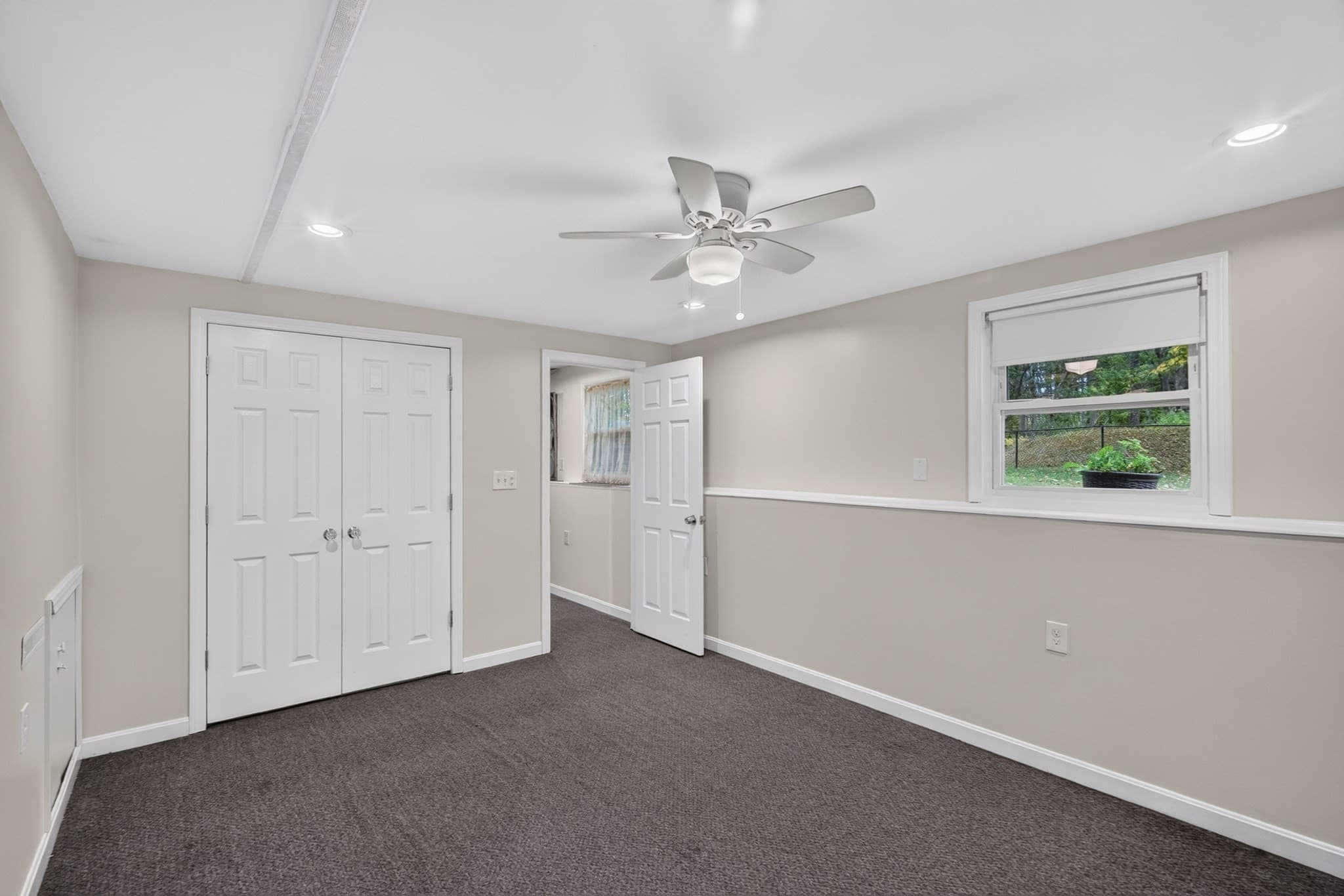Single Family Residence at 558 Spring St, Hanson MA 02341, photo 25 of 36