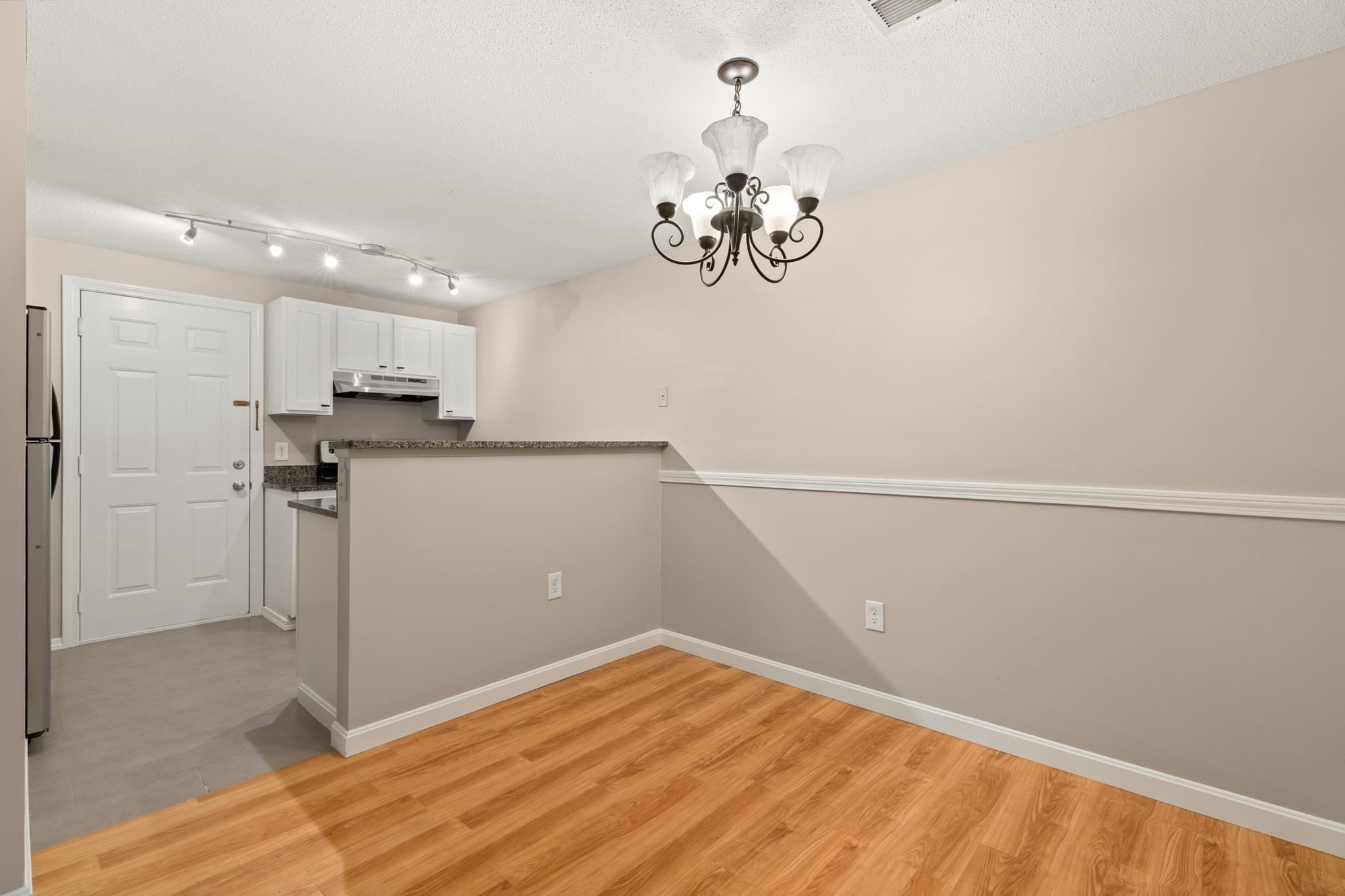 Condominium at 6 Walden Dr # 6, Natick MA 01760, photo 12 of 23