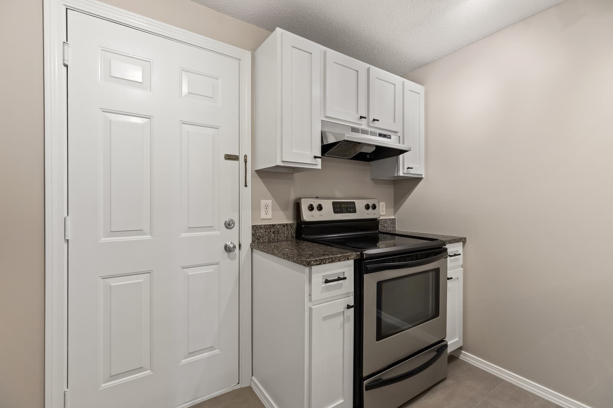 Condominium at 6 Walden Dr # 6, Natick MA 01760, photo 10 of 23