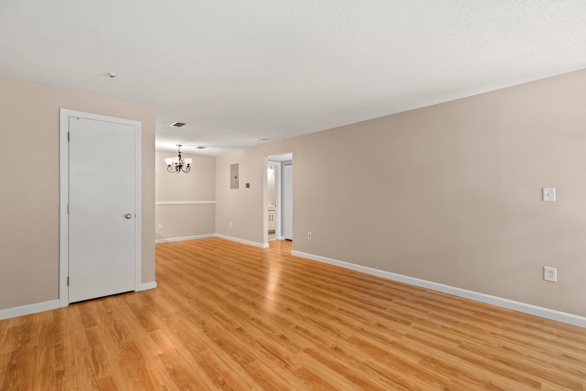 Condominium at 6 Walden Dr # 6, Natick MA 01760, photo 14 of 23