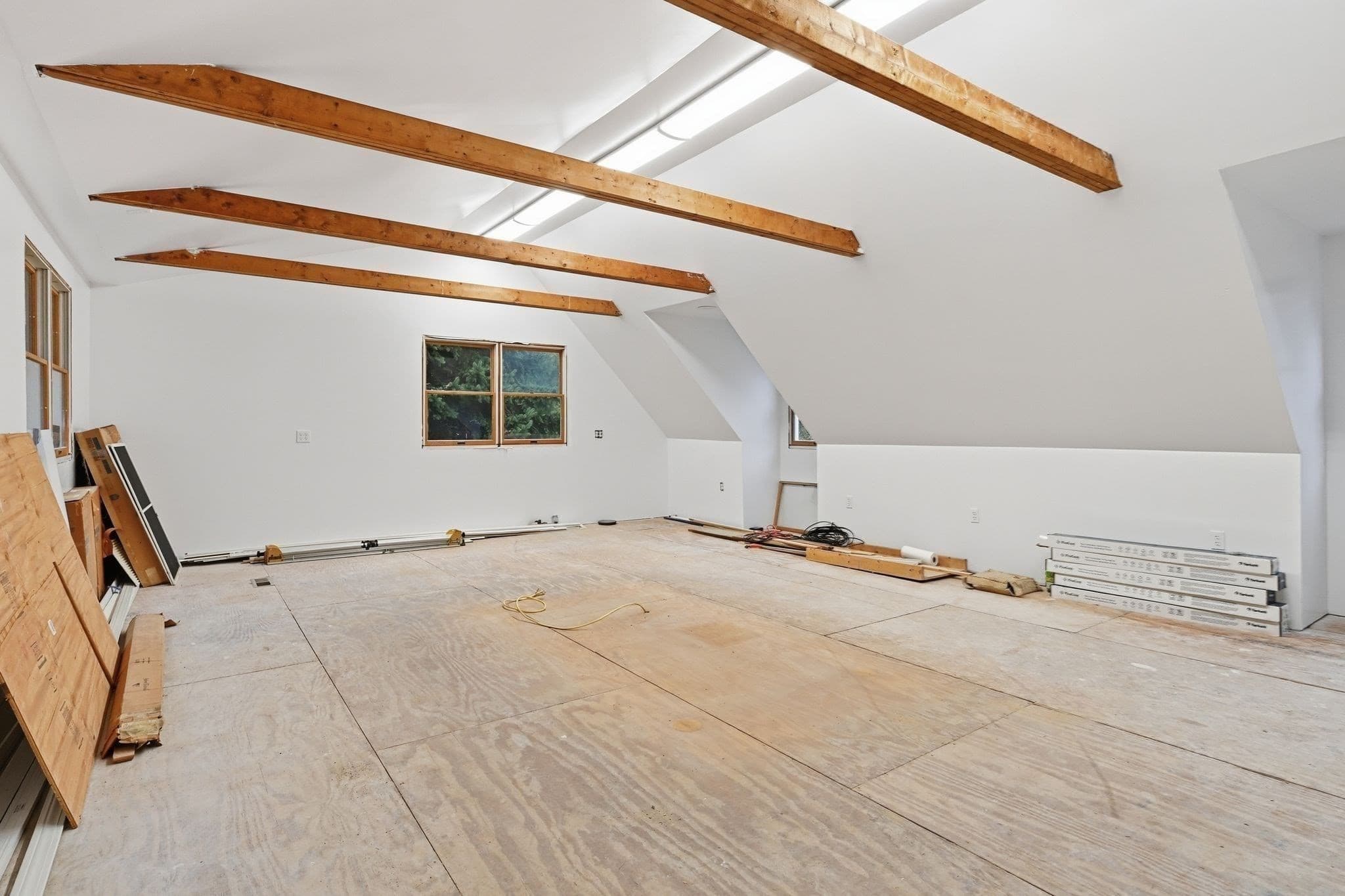 Single Family Residence at 46 Stuart Pl, Westfield MA 01085, Westfield, photo 33 of 42