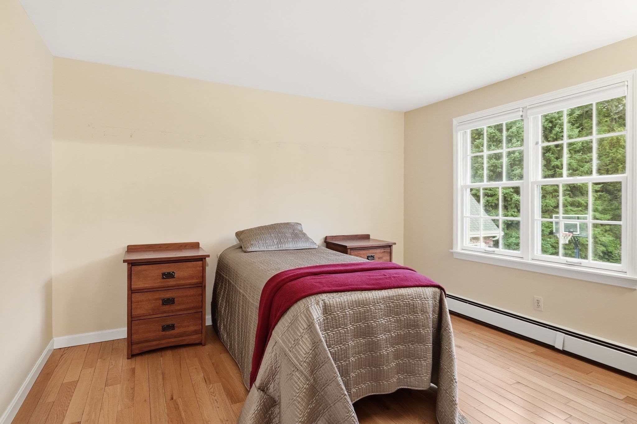 Single Family Residence at 46 Stuart Pl, Westfield MA 01085, Westfield, photo 18 of 42